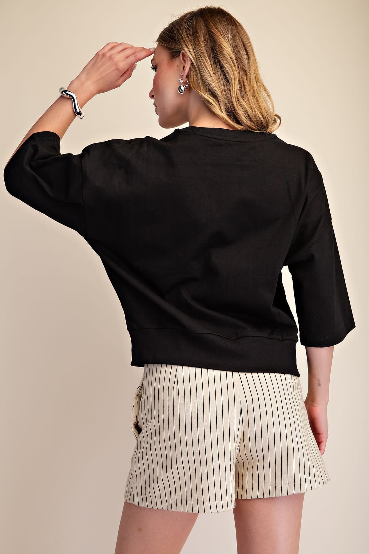 T8180 - BLACK