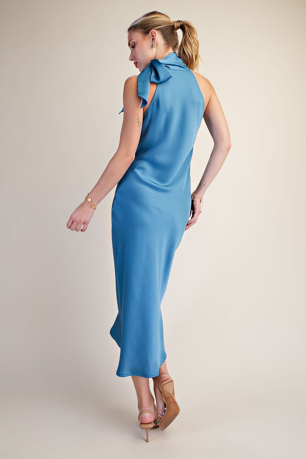 D8225 - BLUE
