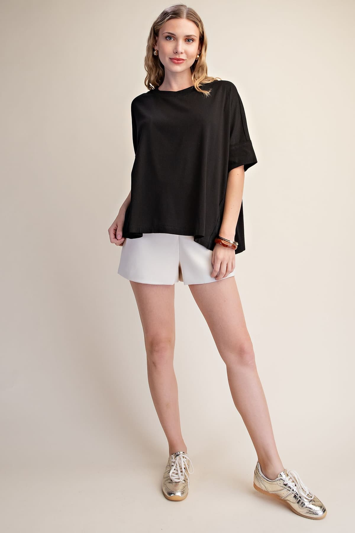 T8200 - BLACK