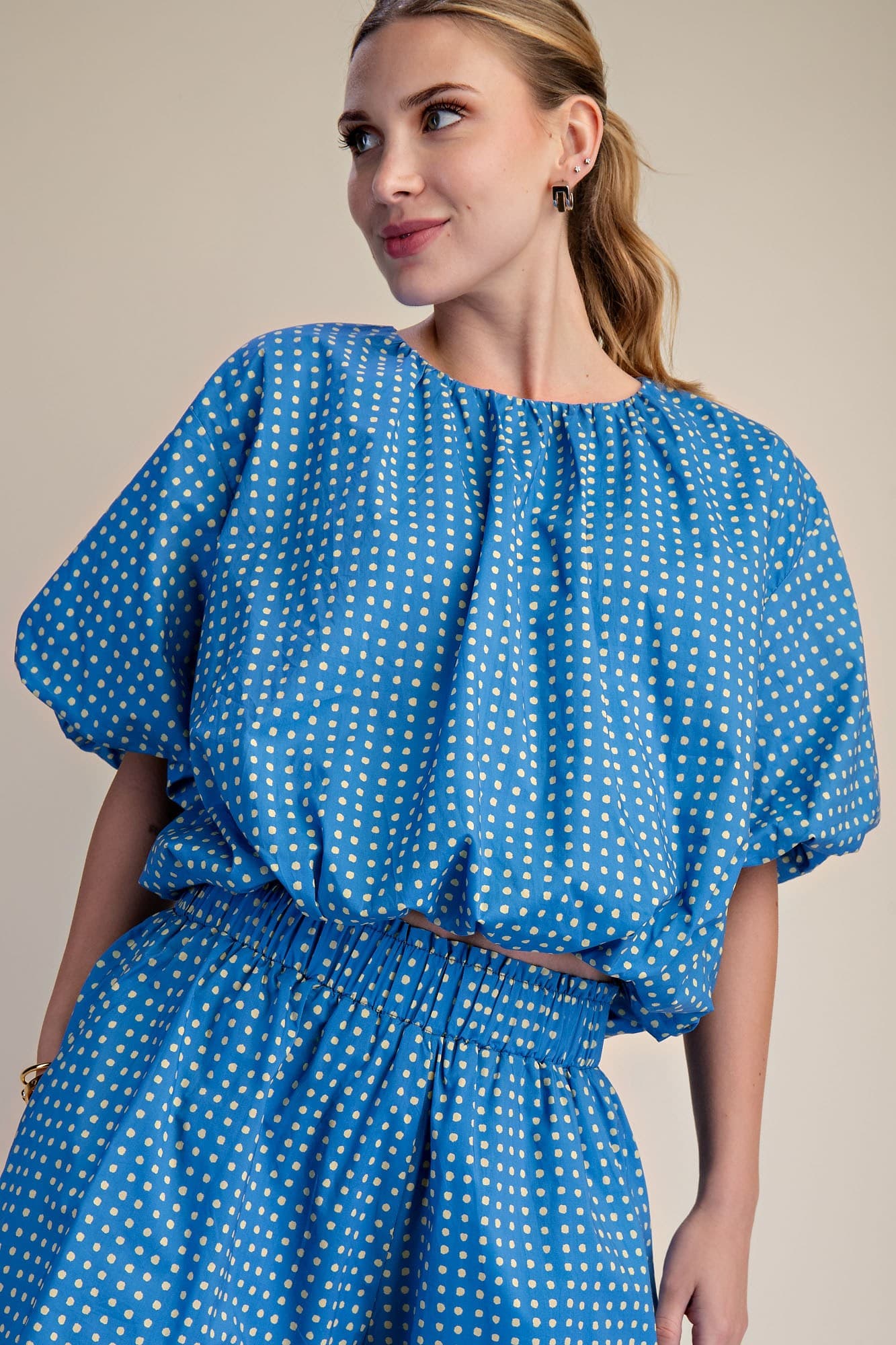 T8206 - BLUE