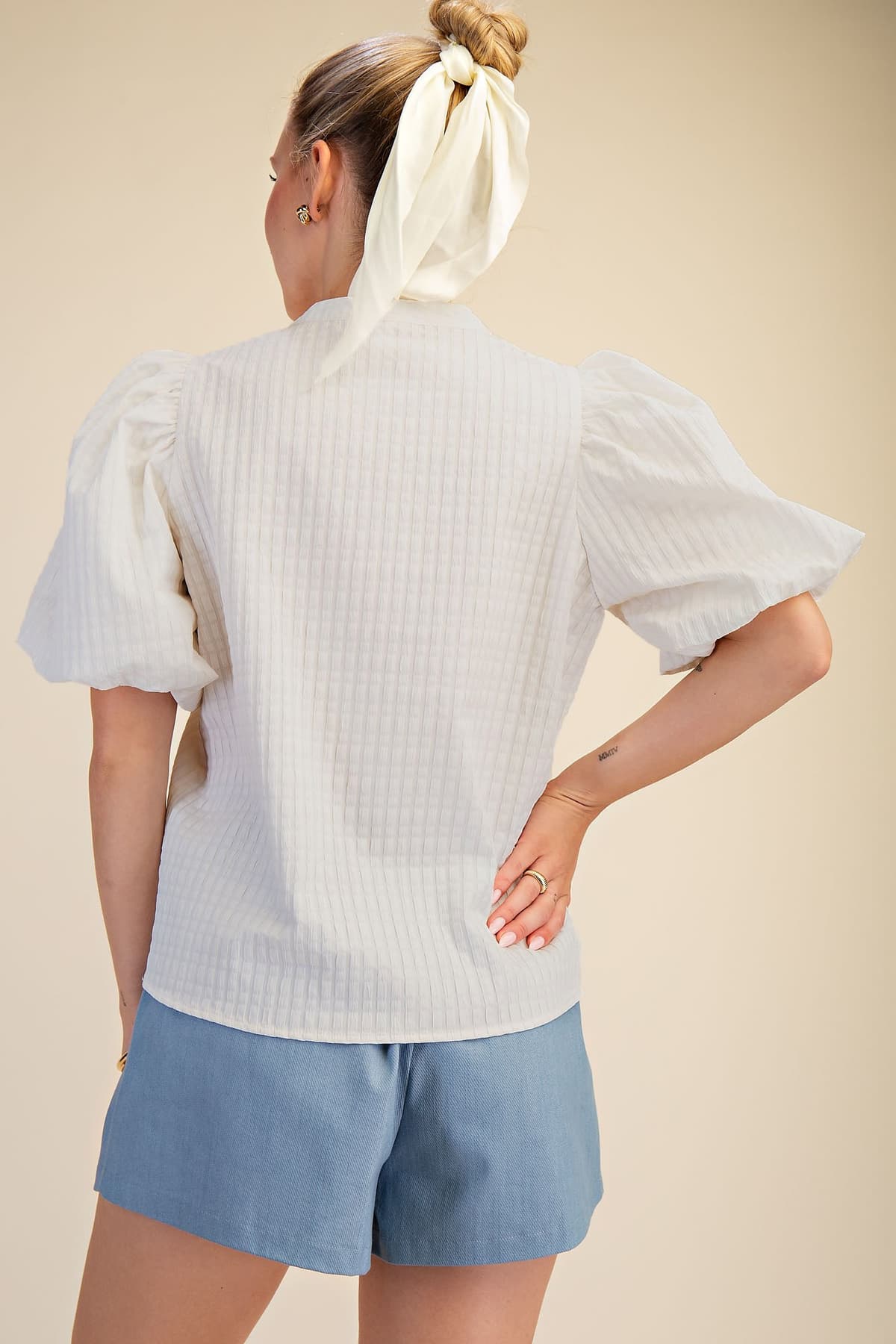 T9256 - OFF WHITE