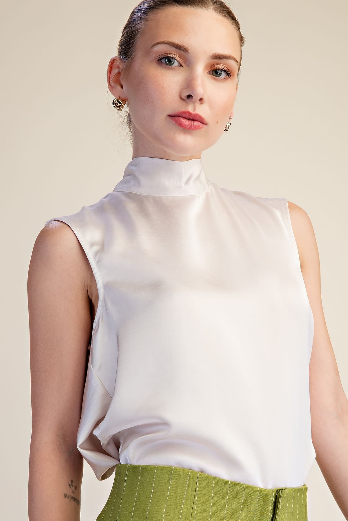 T8189 - IVORY