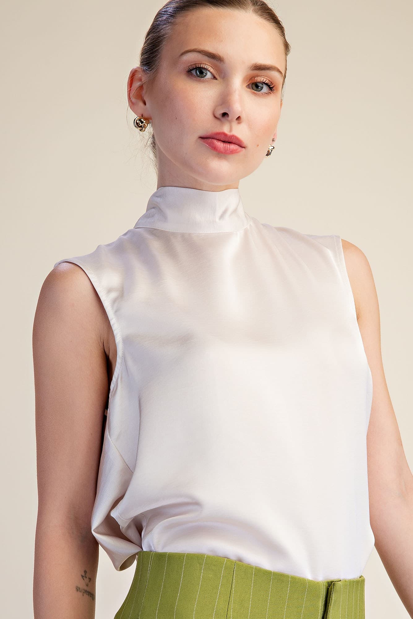 T8189 - IVORY