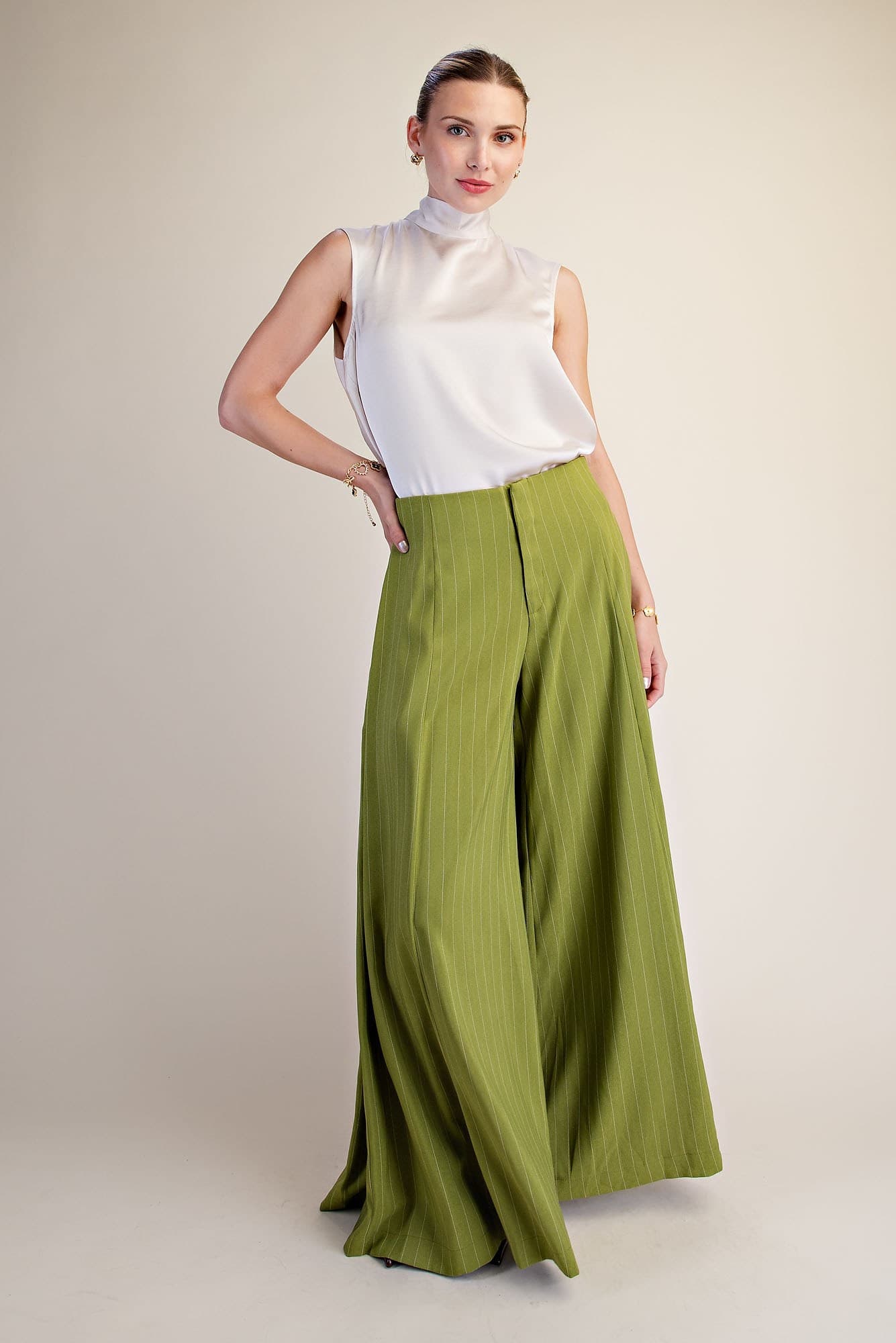 T8189 - IVORY