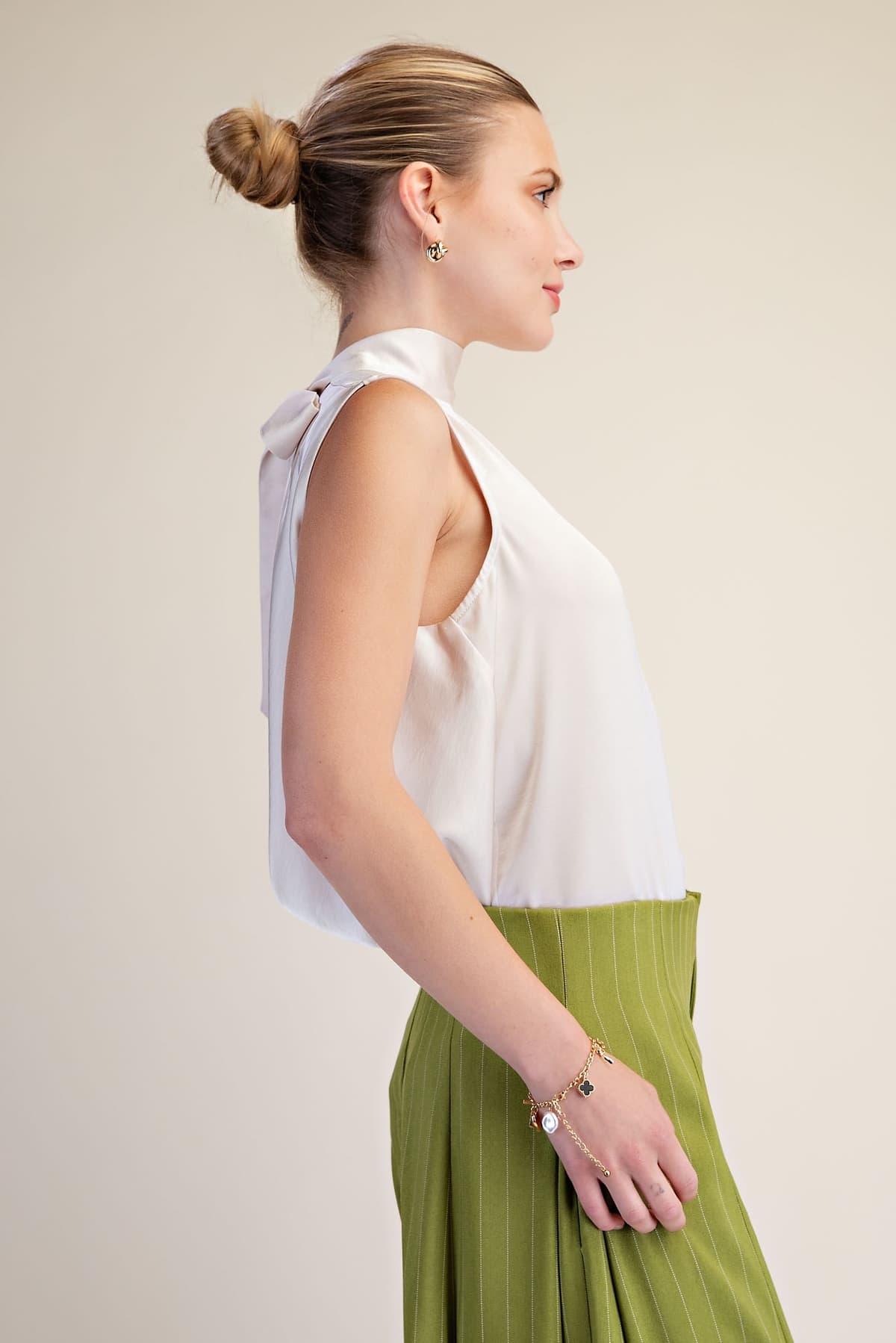 T8189 - IVORY