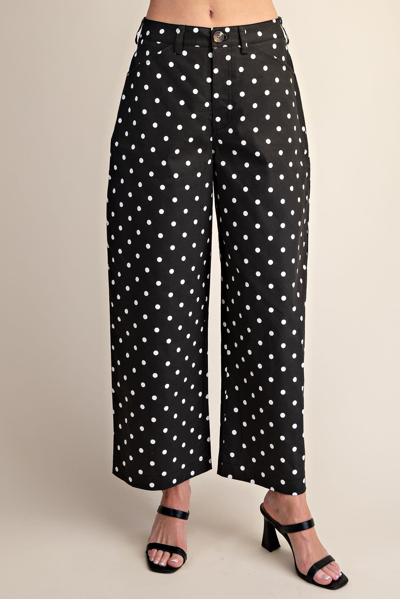 P8239 - BLACK