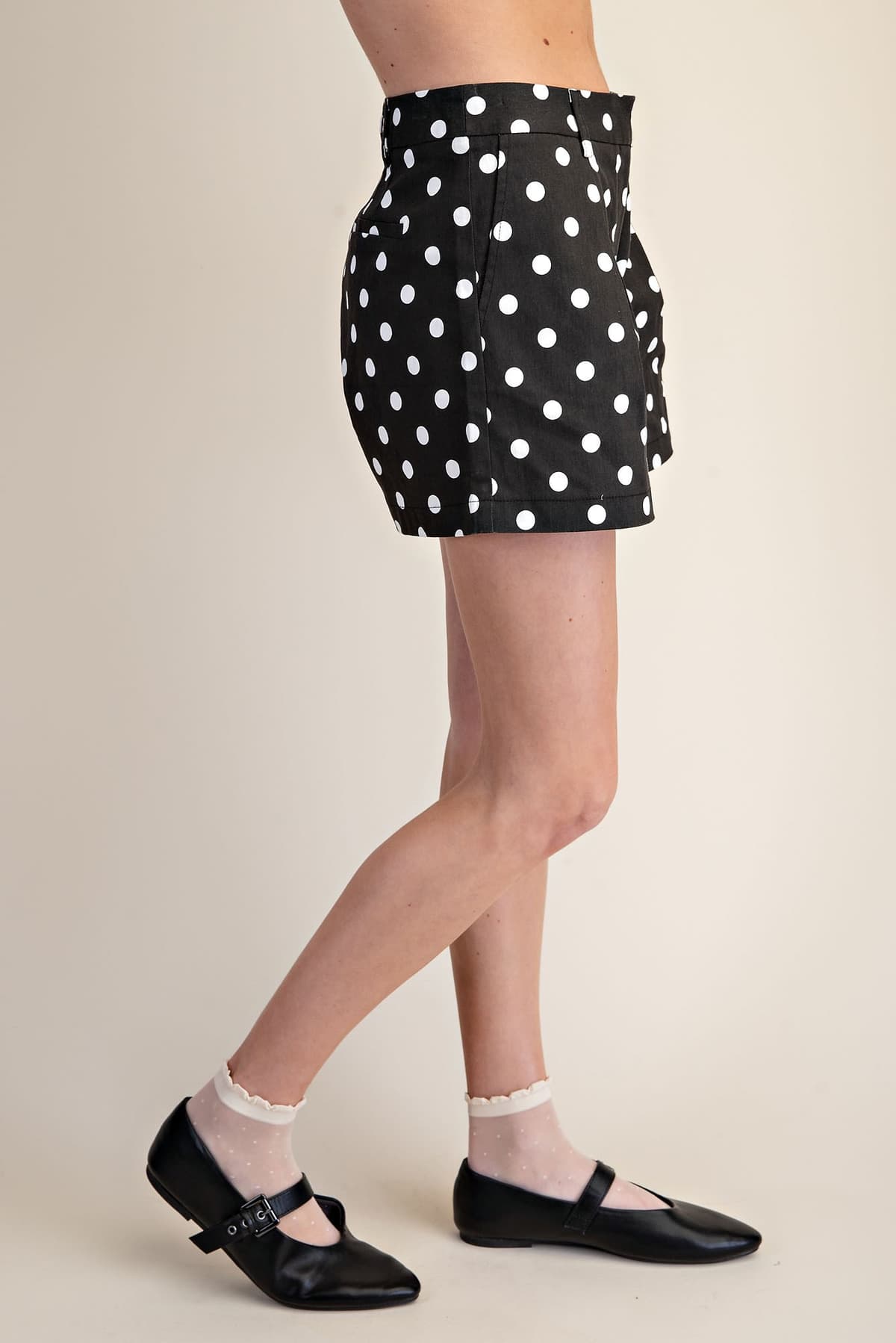 P8204 - BLACK