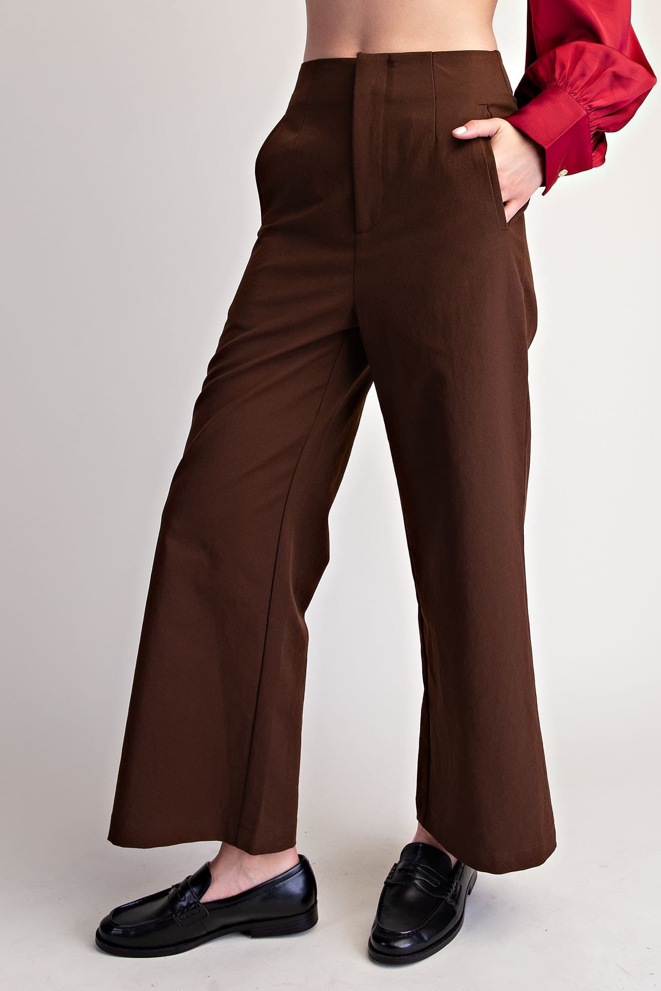 P8242 - BROWN