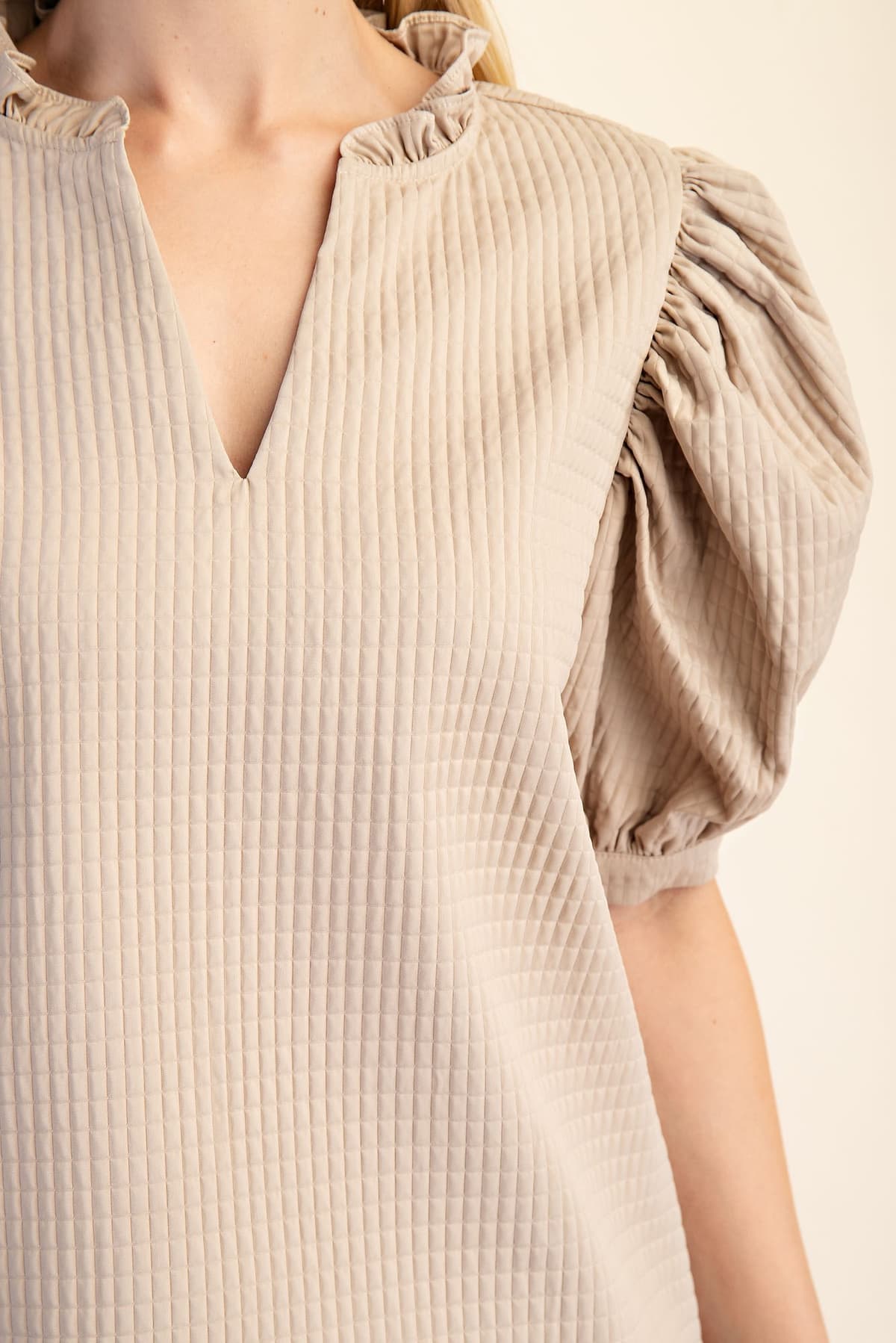 T8240 - BEIGE