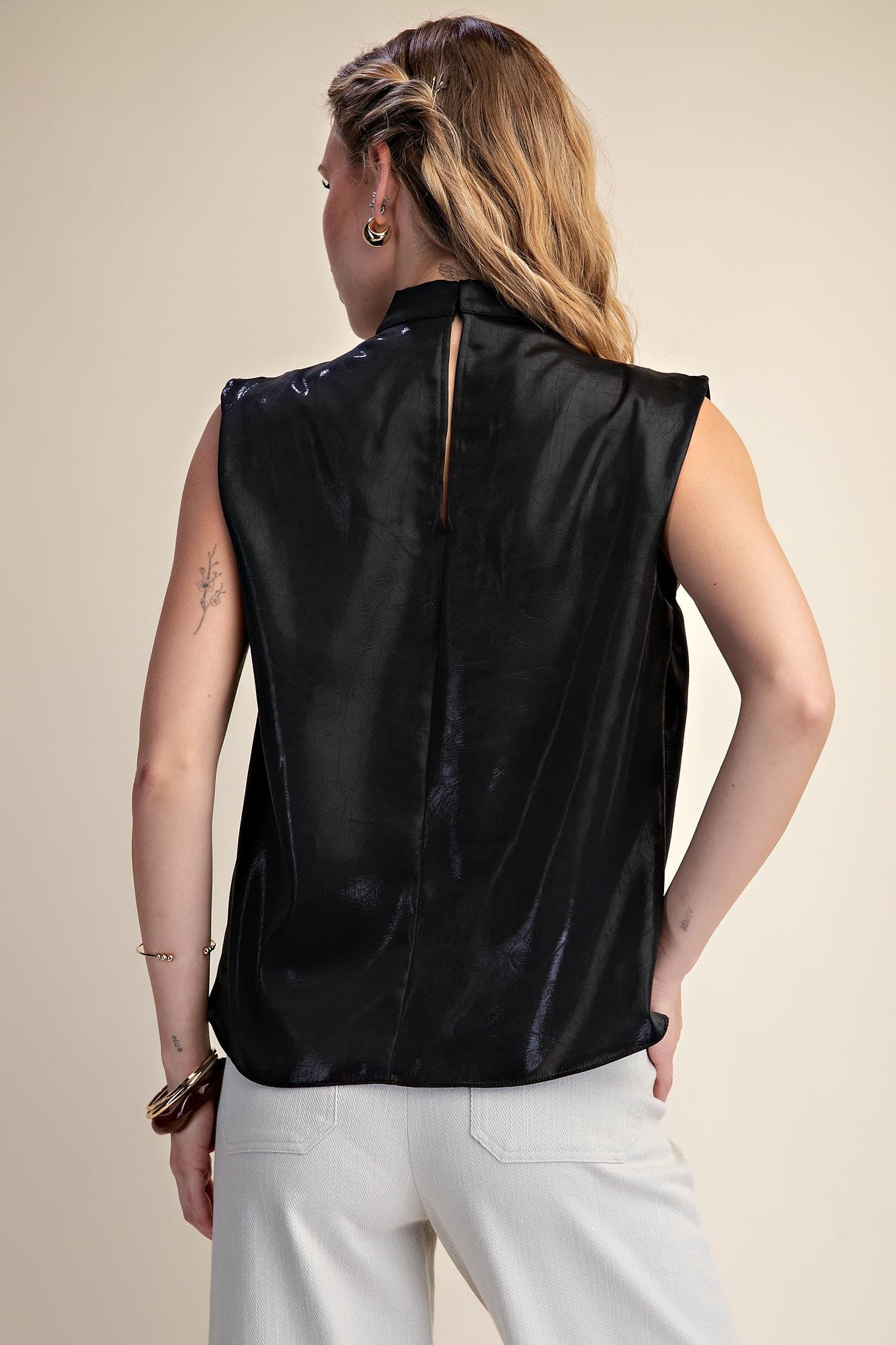 T8271 - BLACK