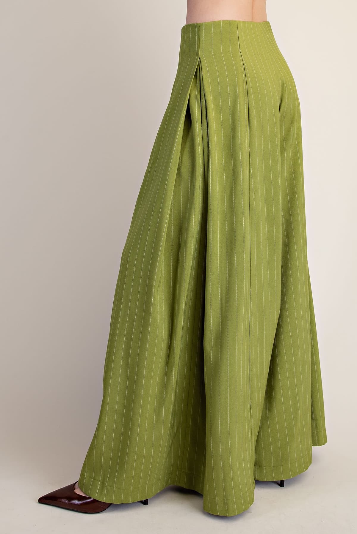 P9258 - GREEN