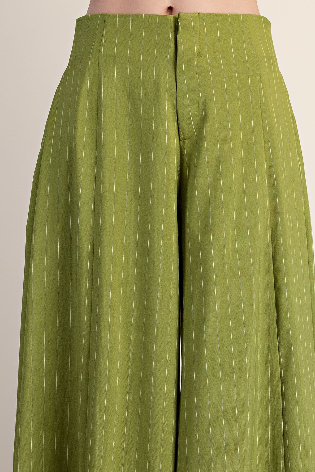 P9258 - GREEN