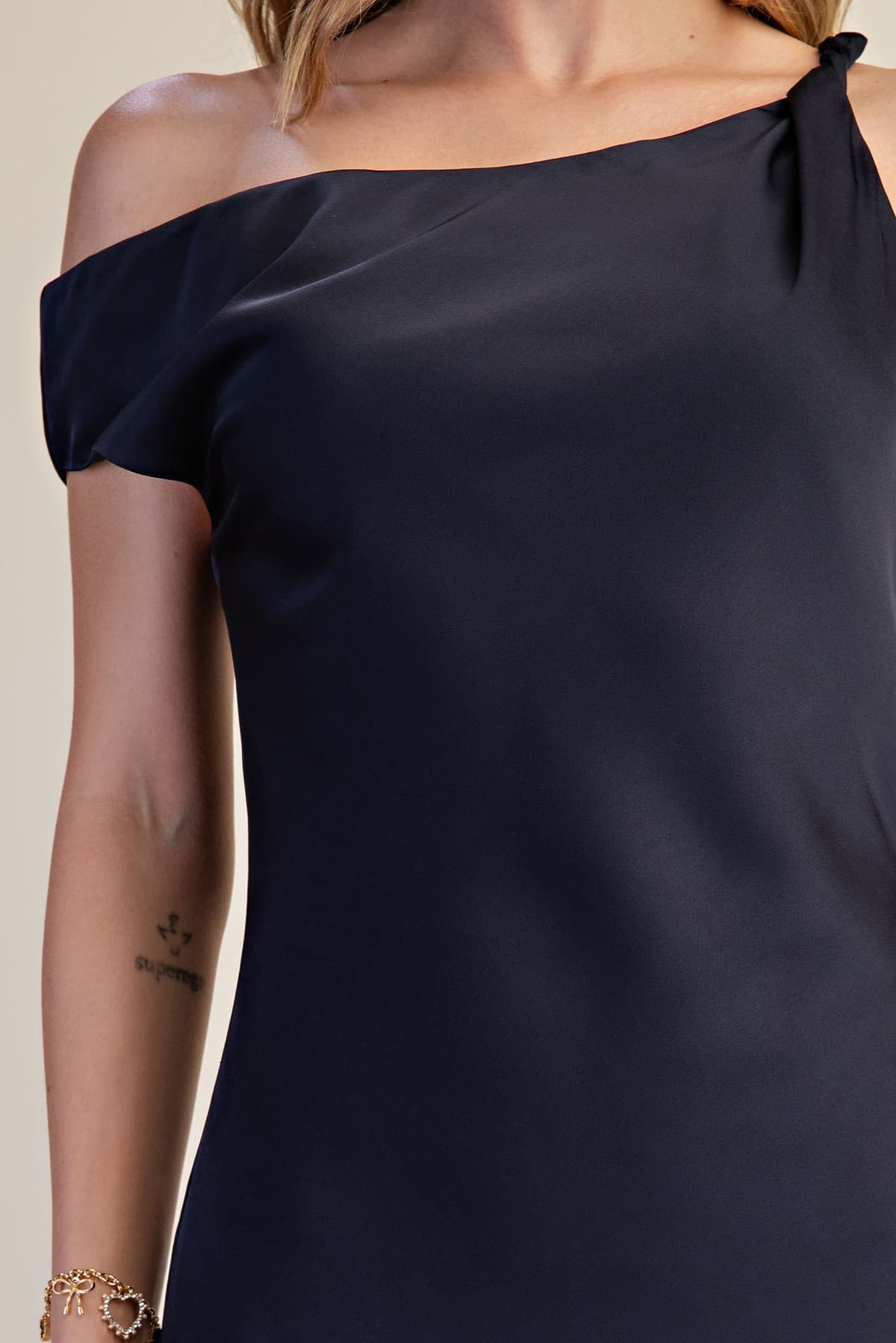 D9145 - DEEP NAVY