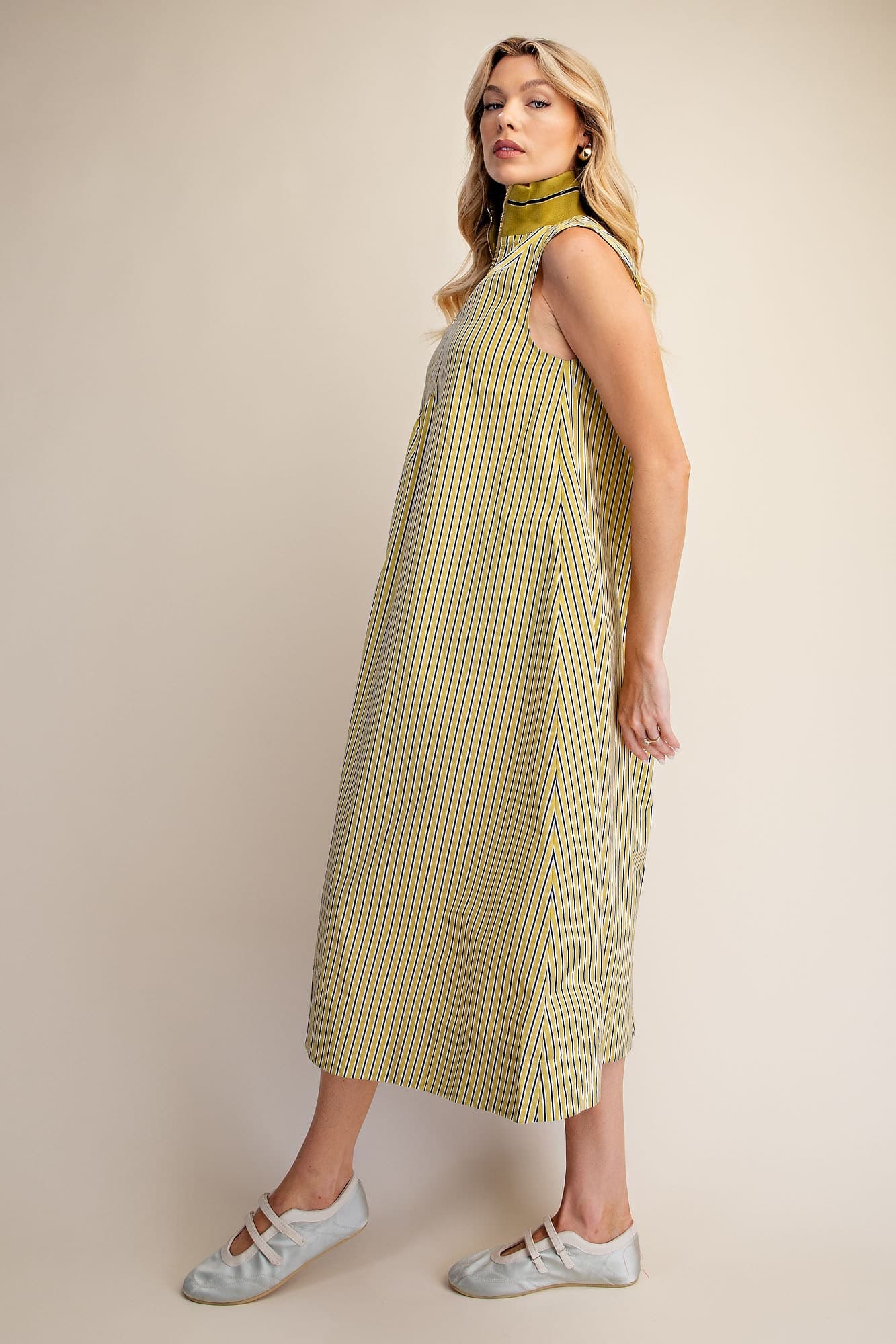 D8211 - LIME