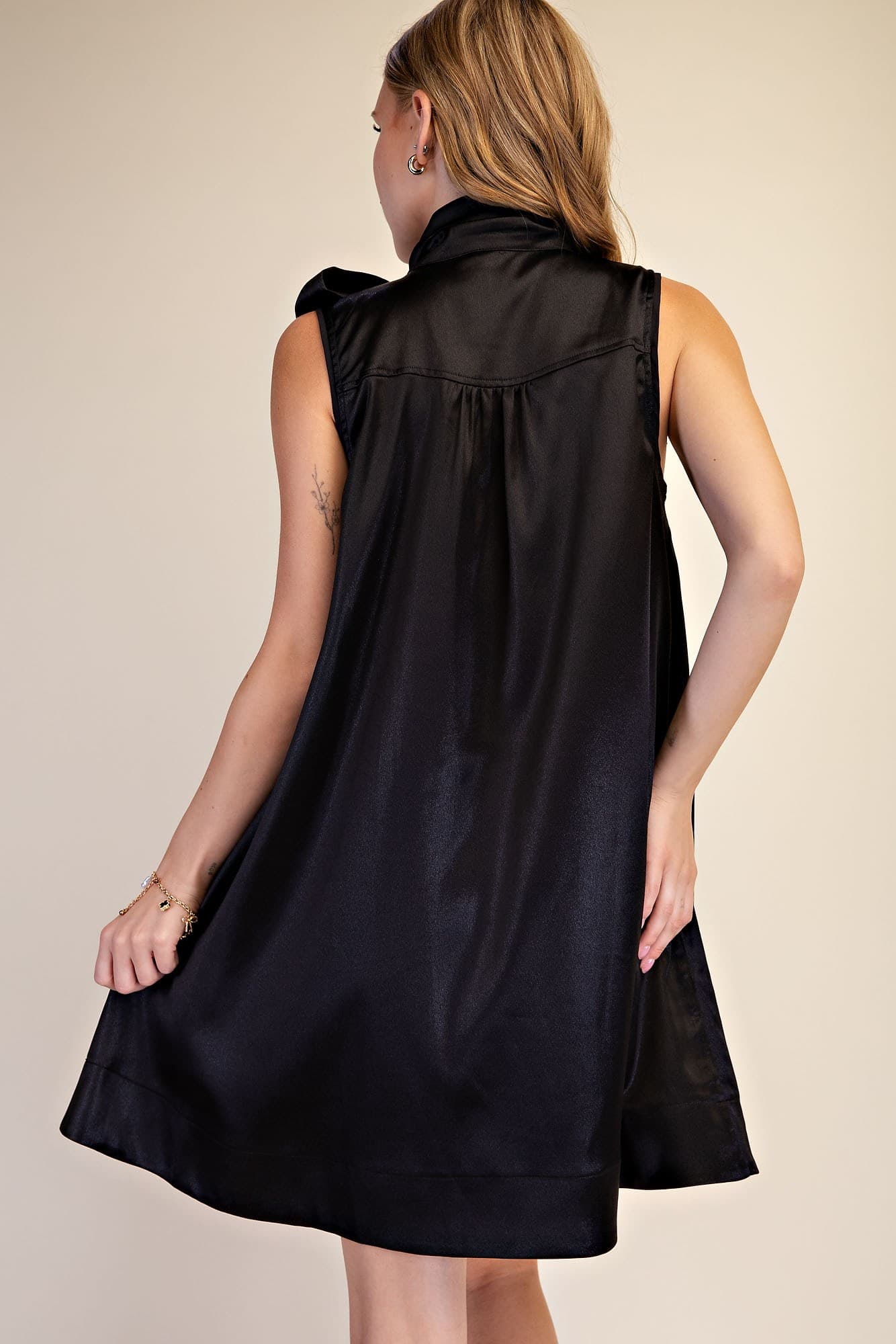 D9201 - BLACK