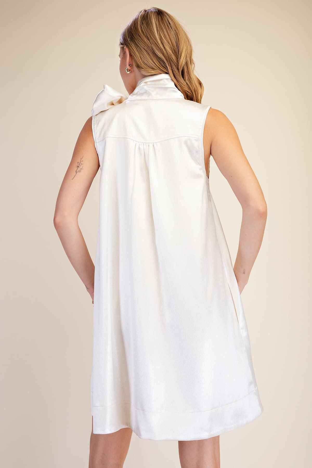 D9201 - WHITE