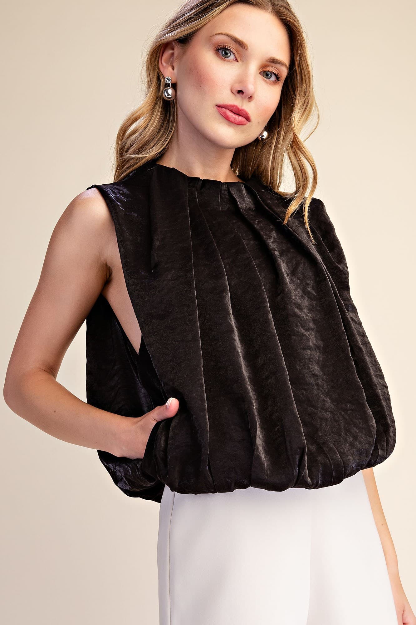 T9215 - BLACK