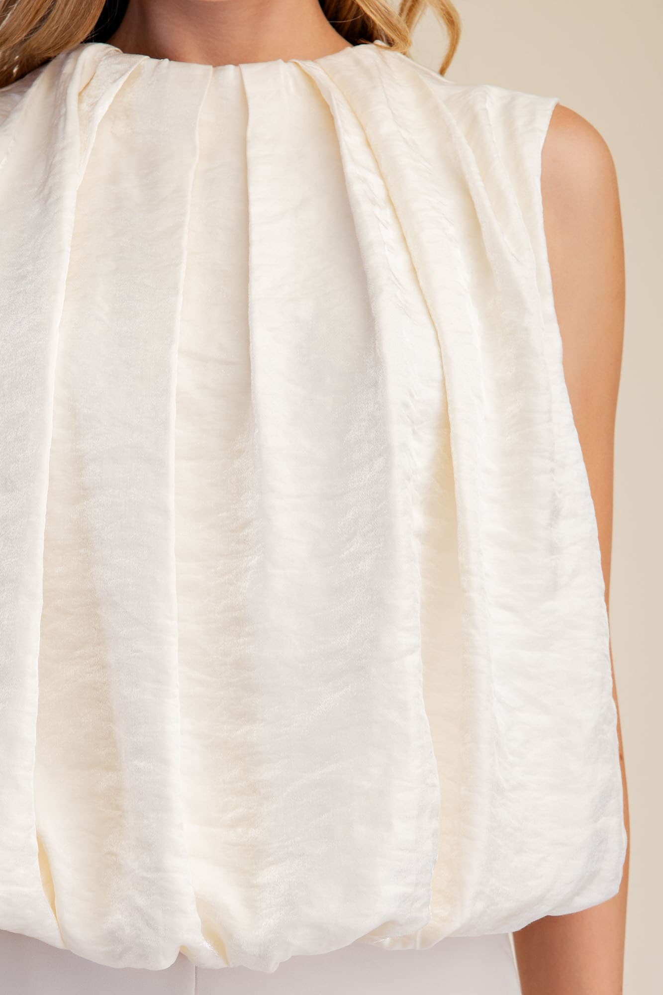 T9215 - OFF WHITE
