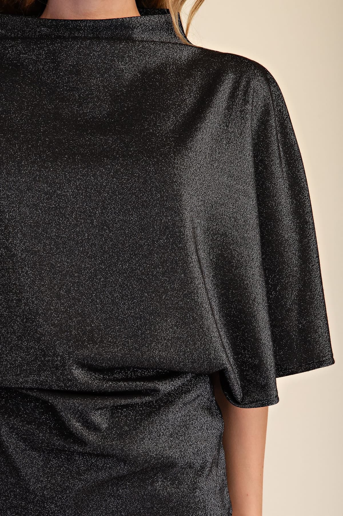 T9217 - BLACK