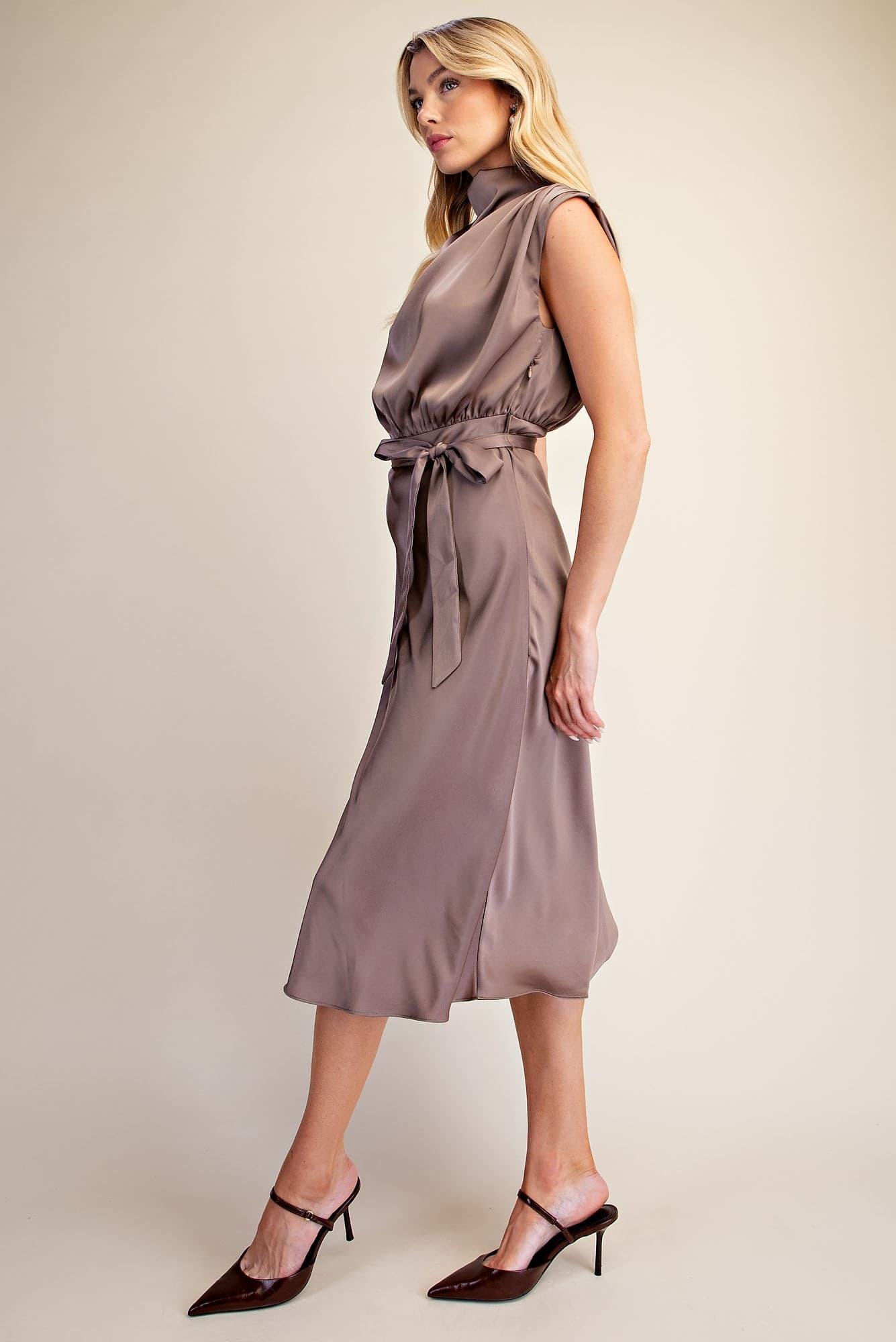 D8269 - MOCHA