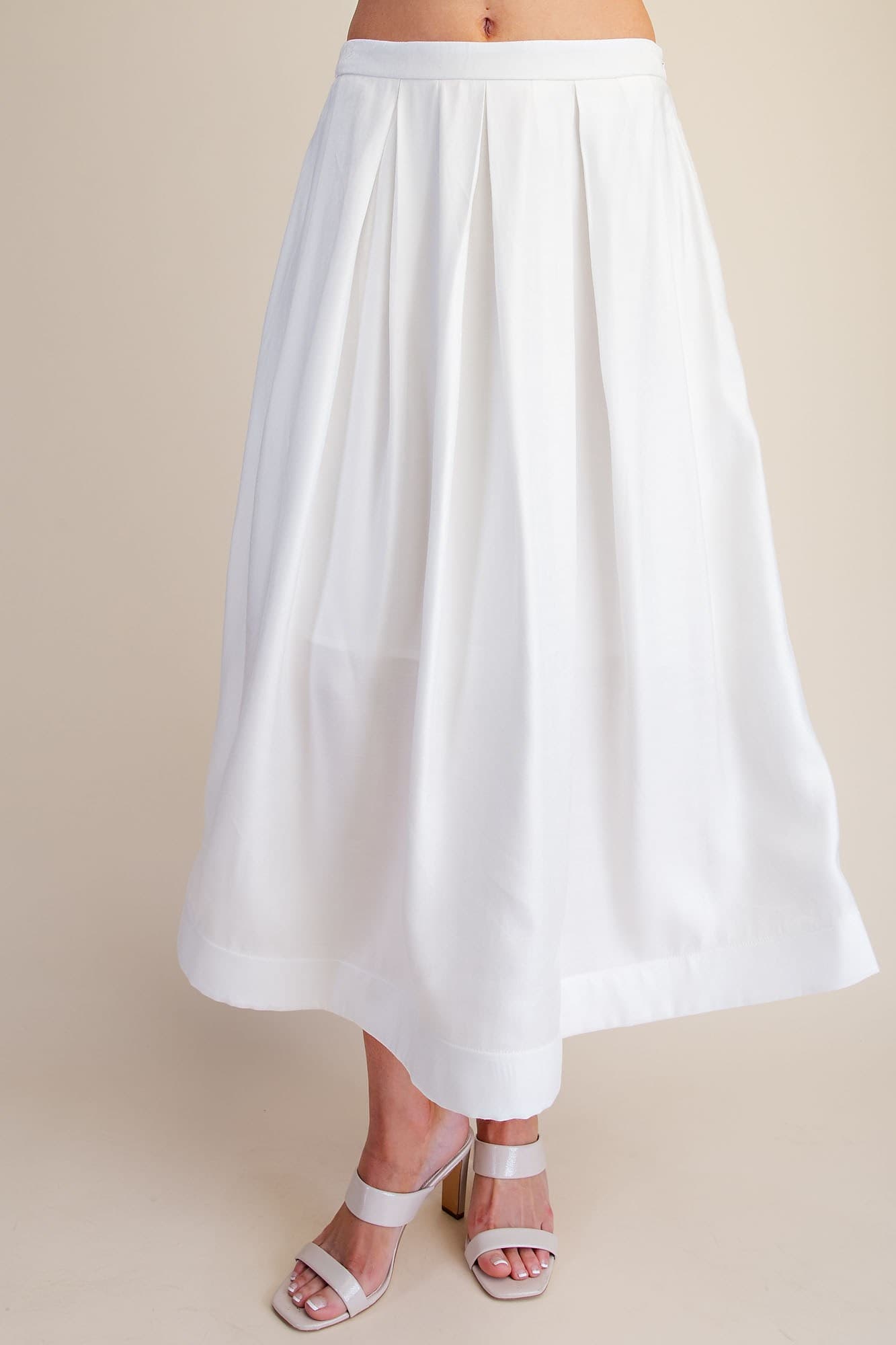 S8249 - WHITE