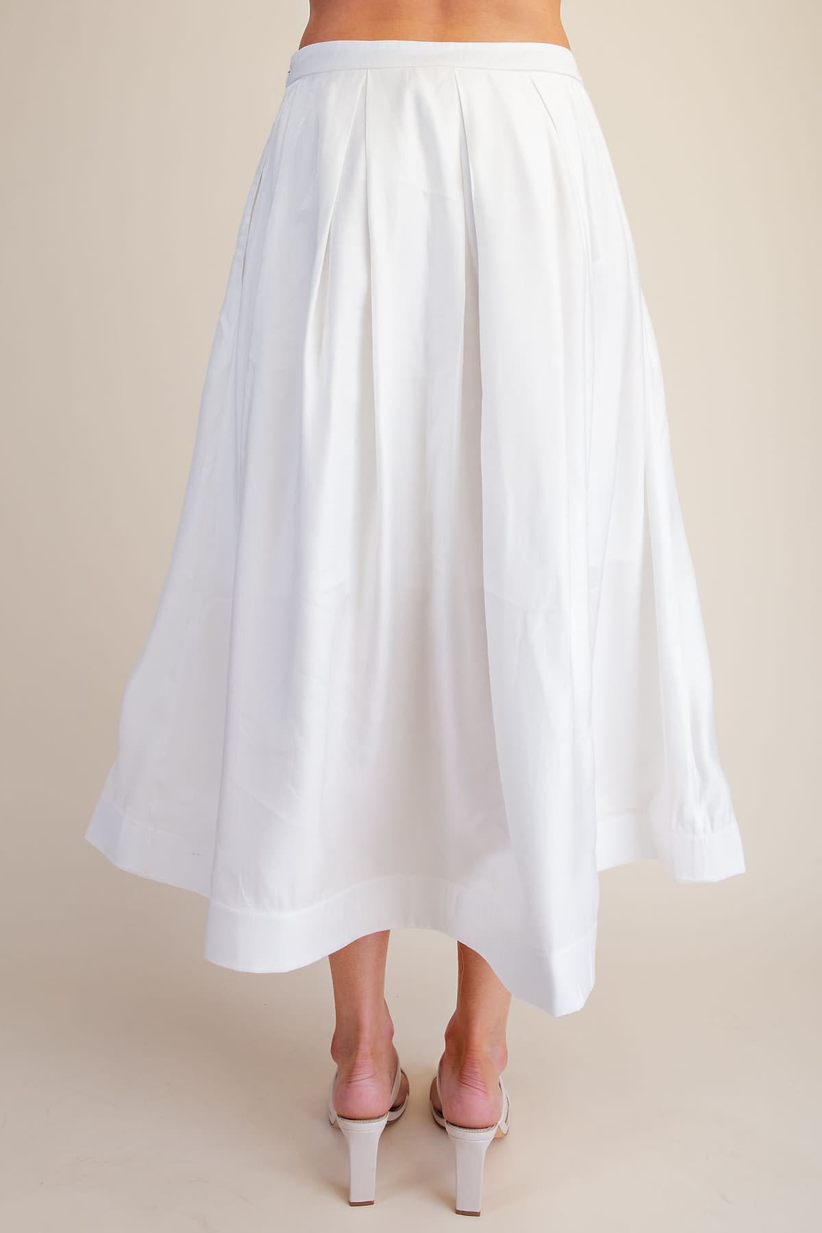 S8249 - WHITE