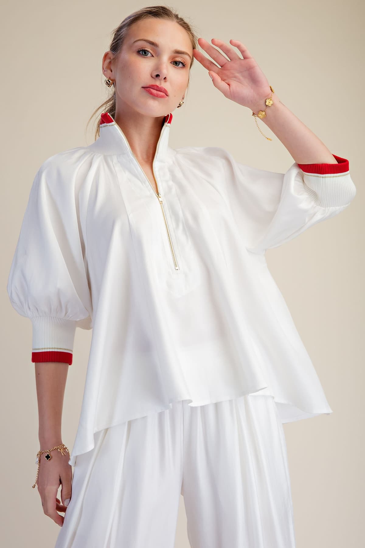T8261 - WHITE