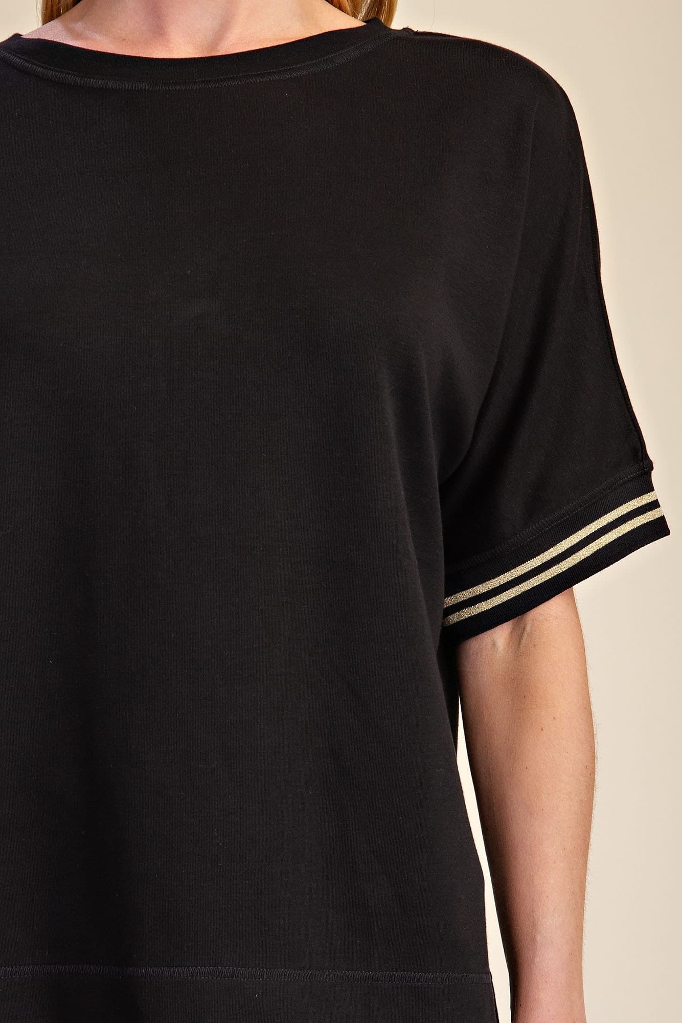 T8217 - BLACK