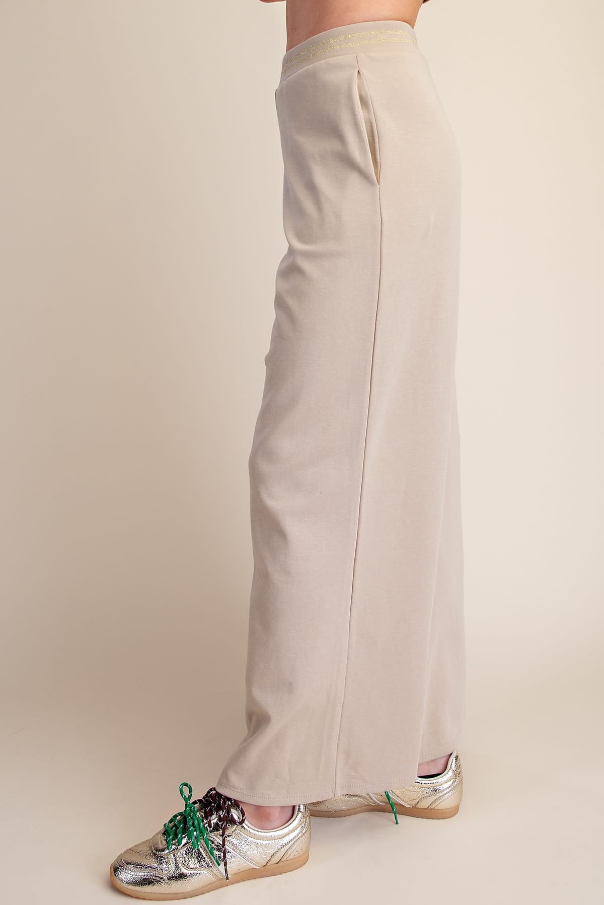 P8218 - BEIGE