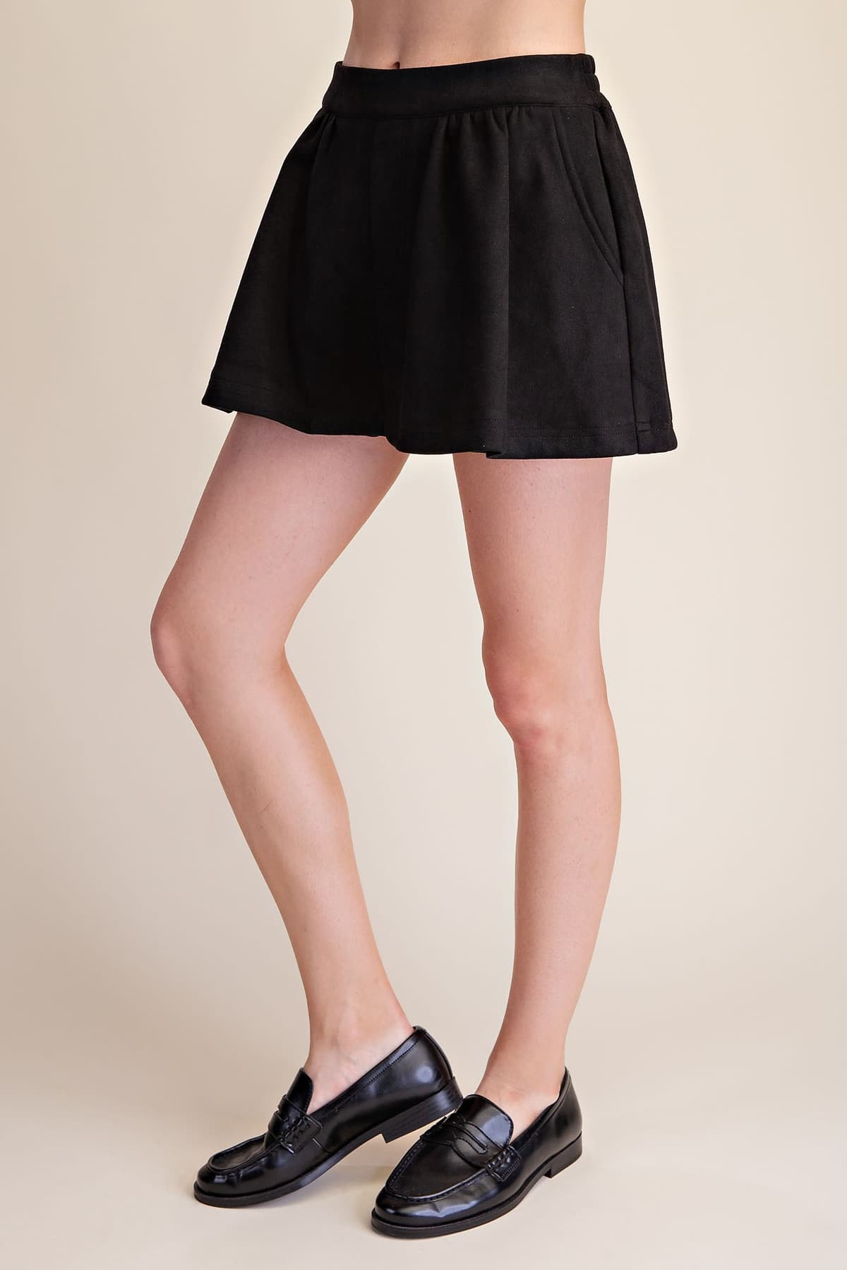 P8250 - BLACK