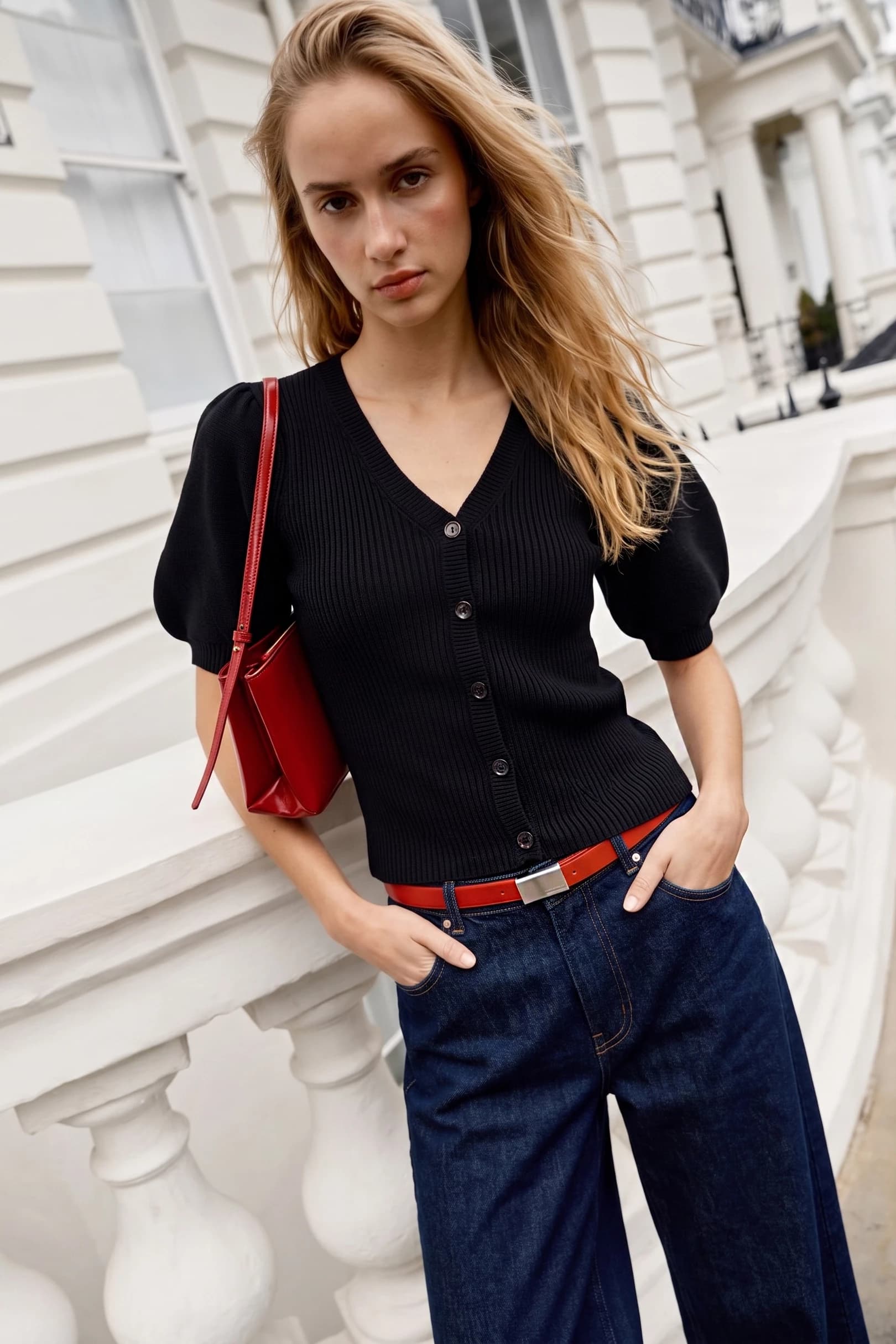 SW8111 - BLACK