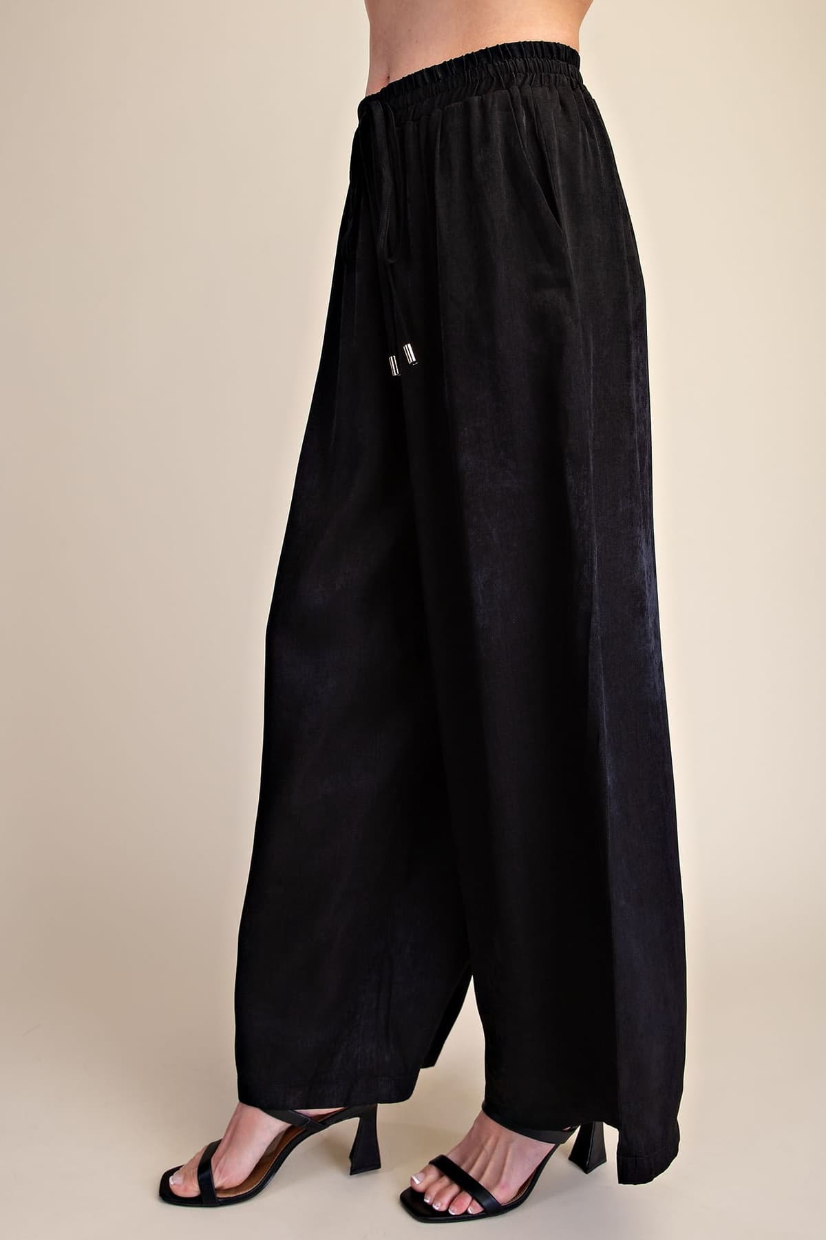 P8293 - BLACK