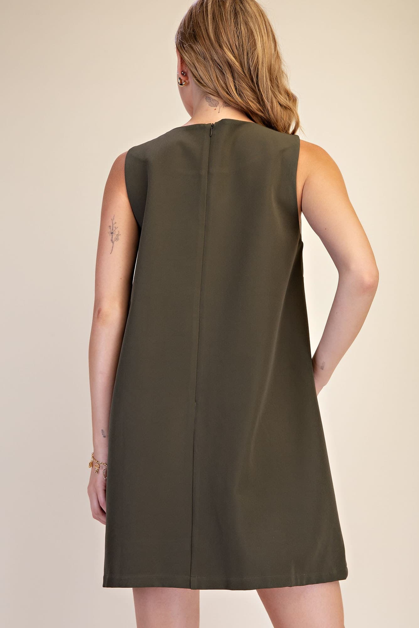 D8255 - OLIVE