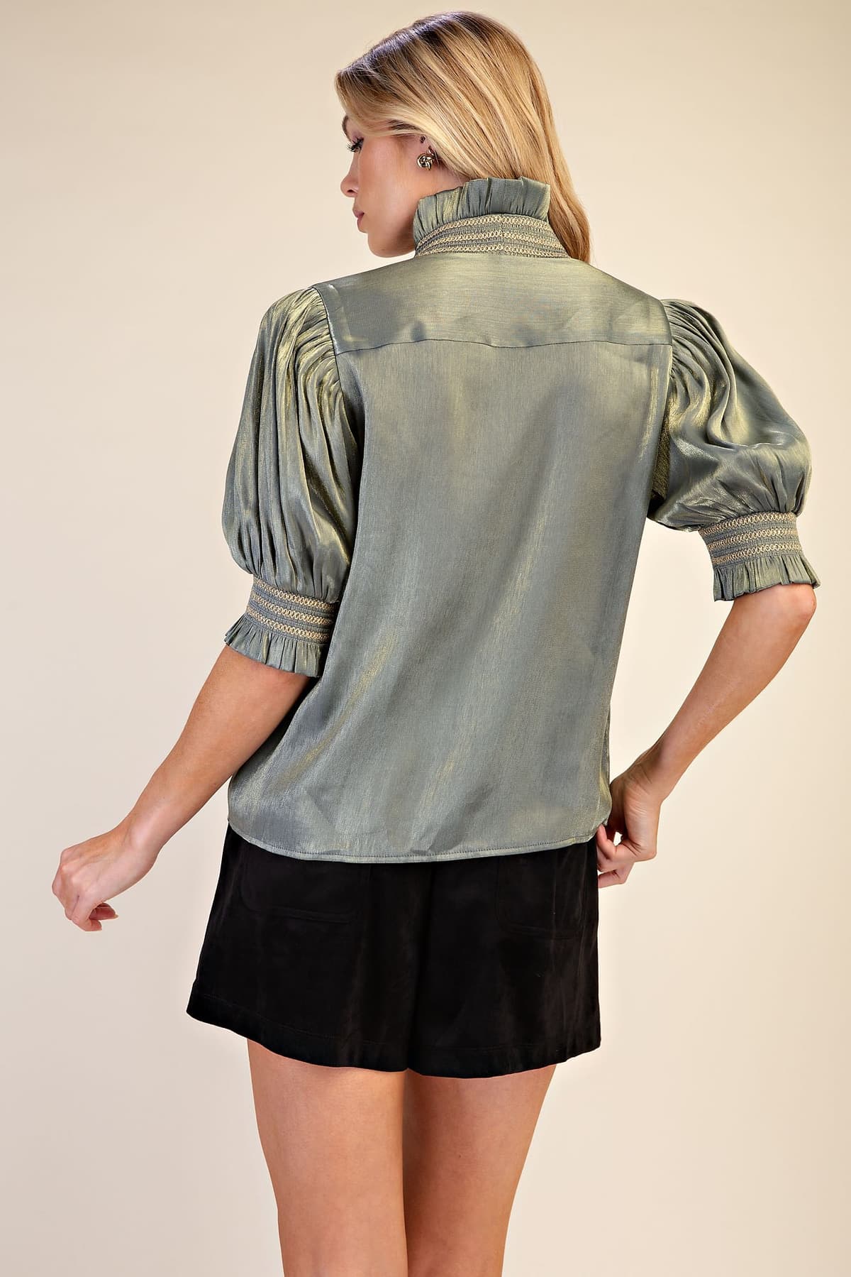 T8320 - OLIVE