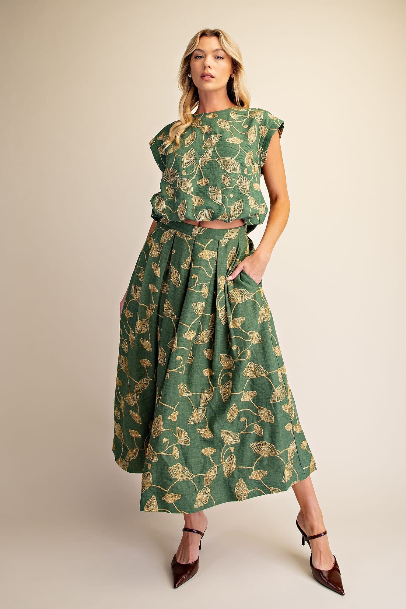 S8277 - GREEN