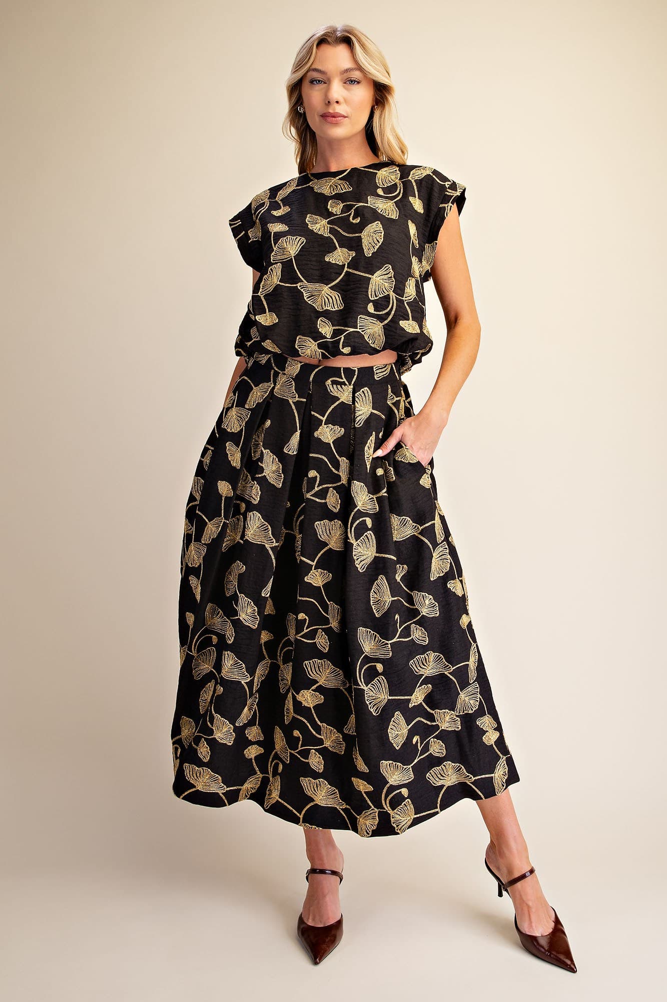 S8277 - BLACK