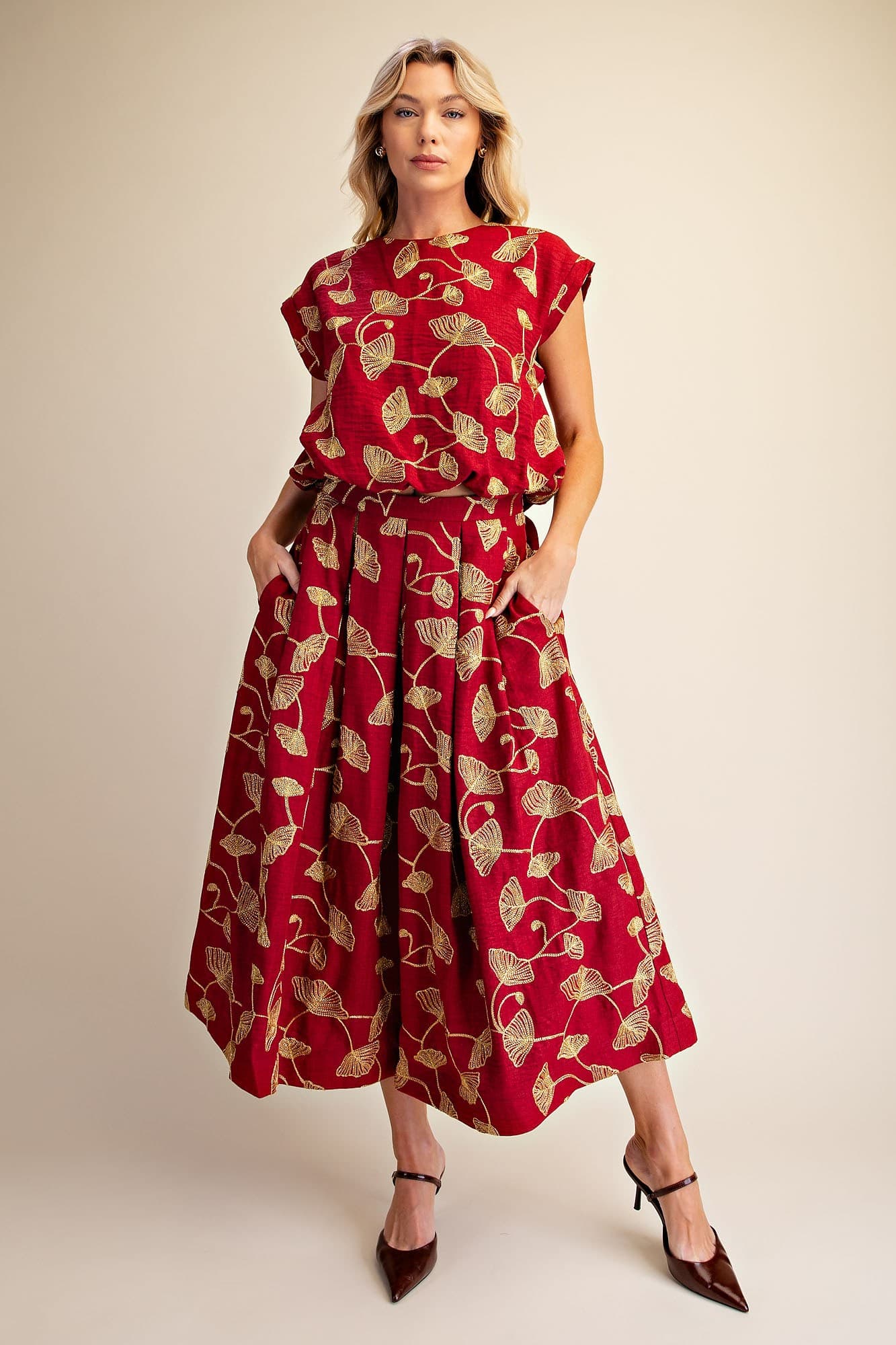 T8276 - BURGUNDY