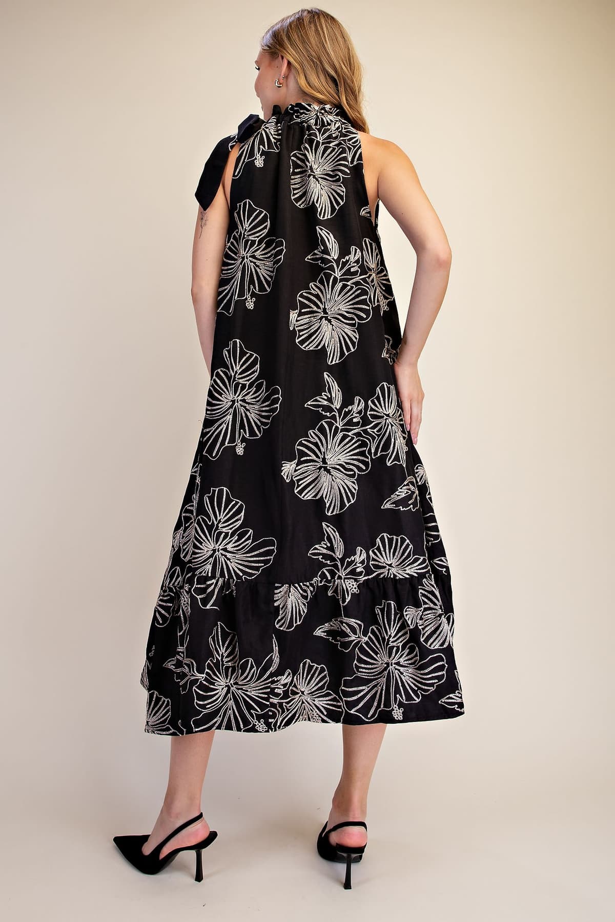 D8285 - BLACK