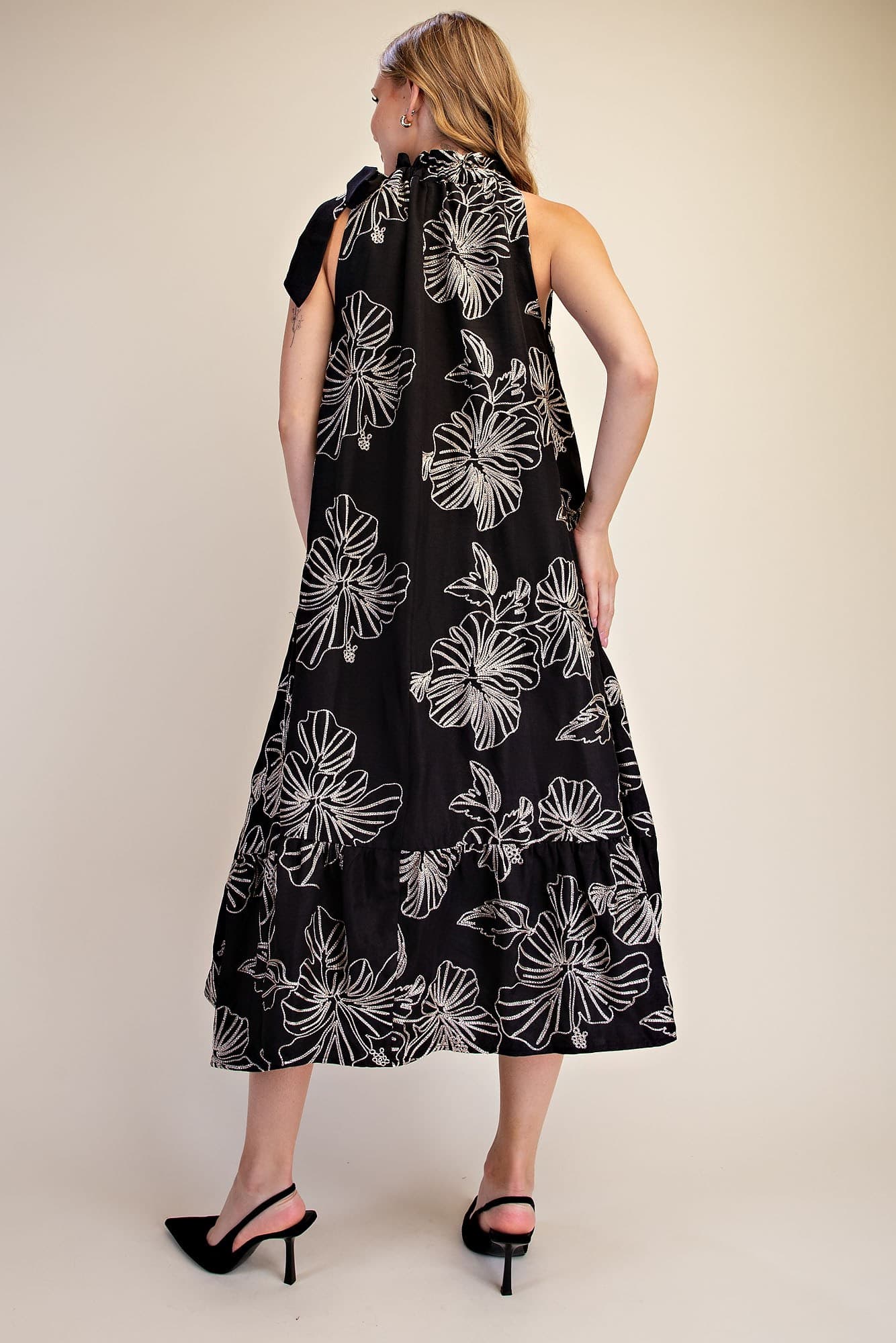 D8285 - BLACK