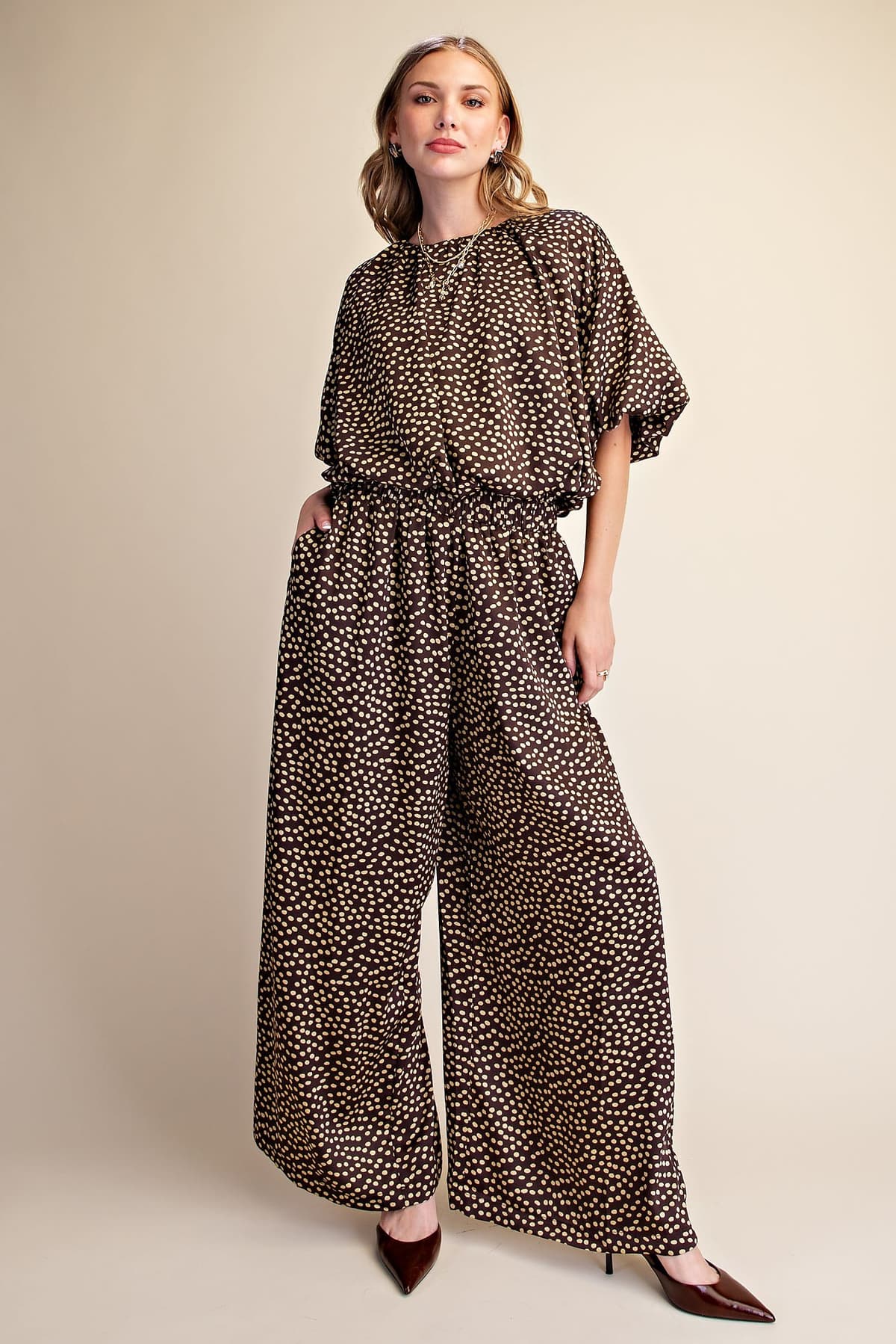 P8342 - BROWN
