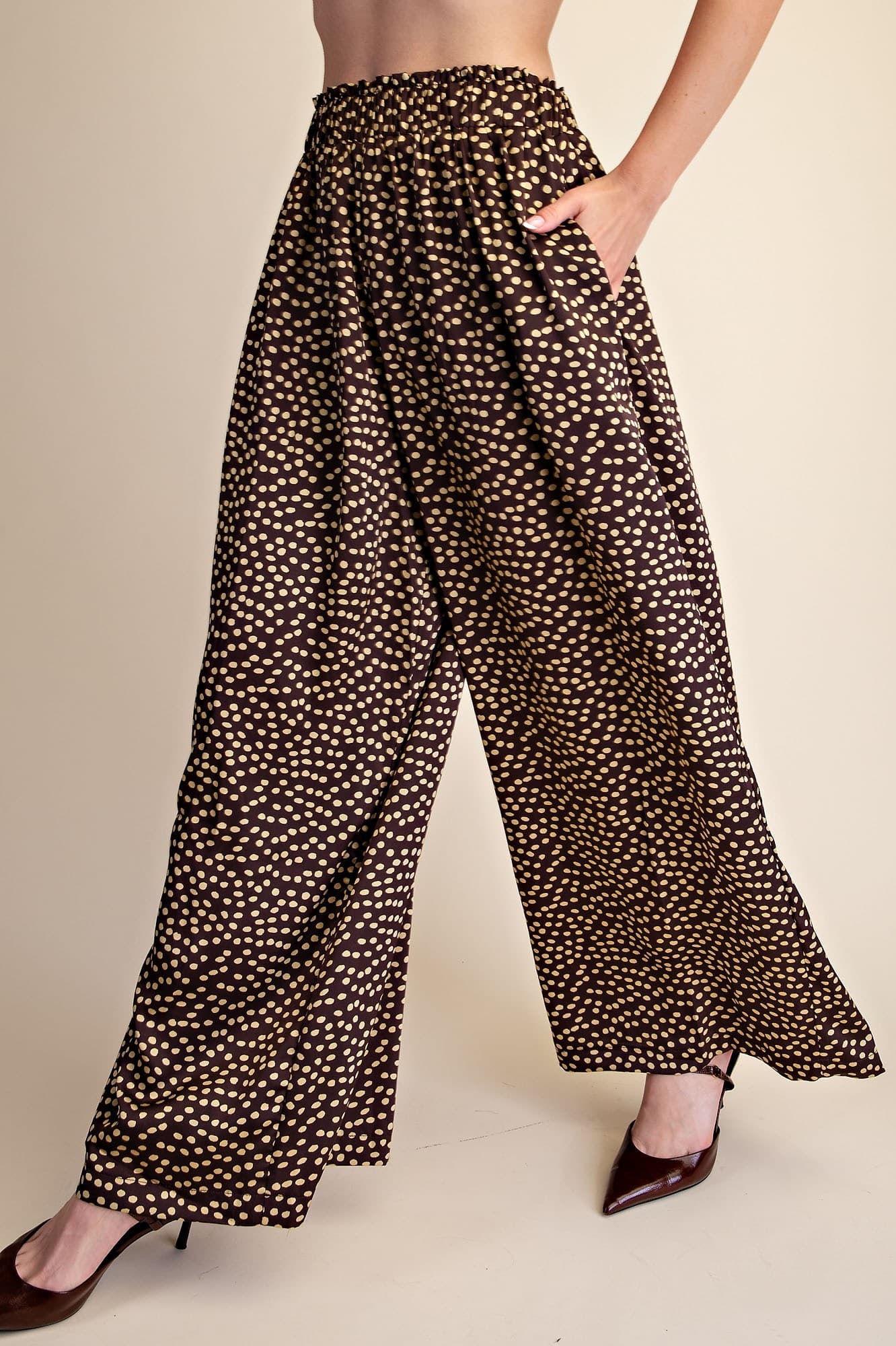 P8342 - BROWN