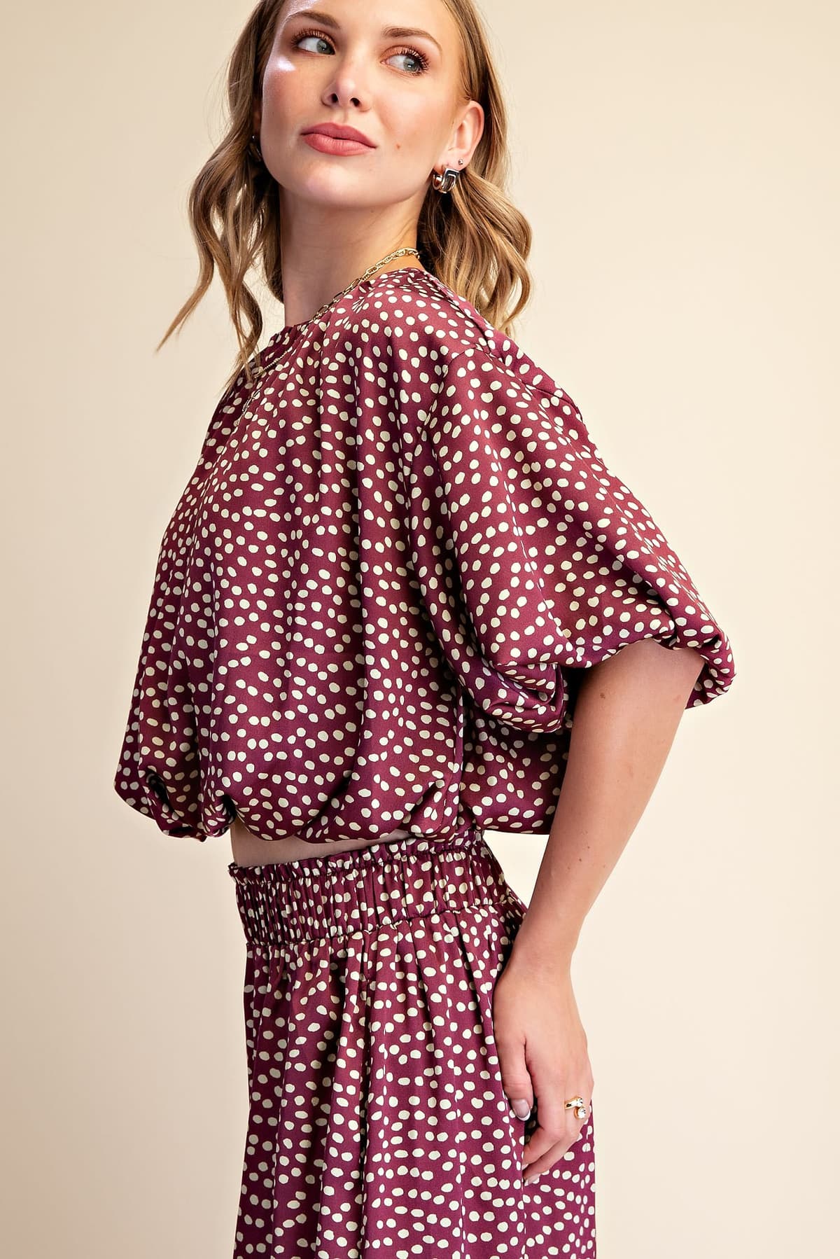 T8341 - BURGUNDY