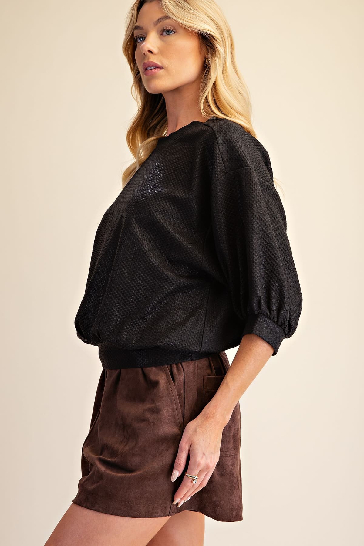 T8314 - BLACK