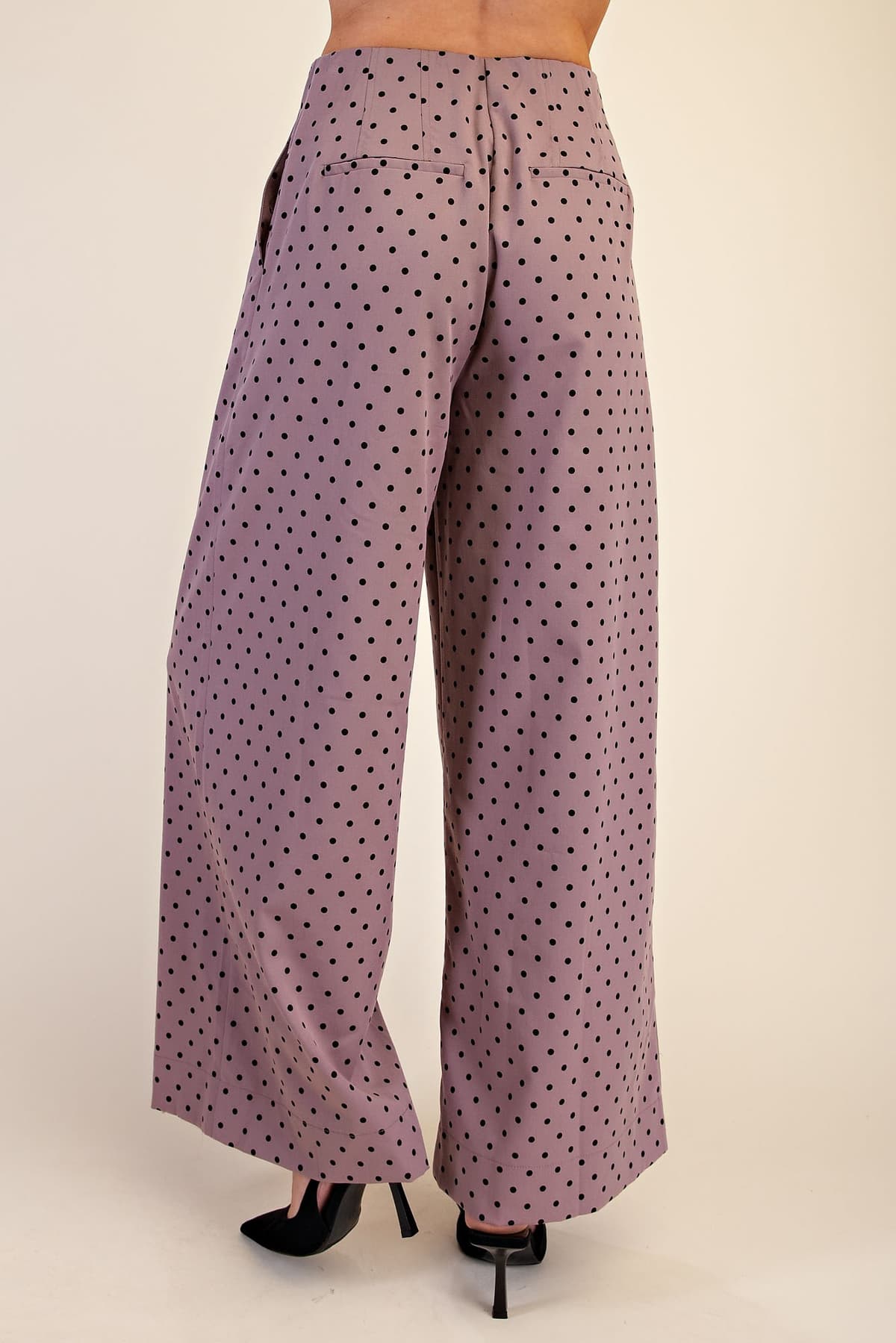 P8337 - MAUVE