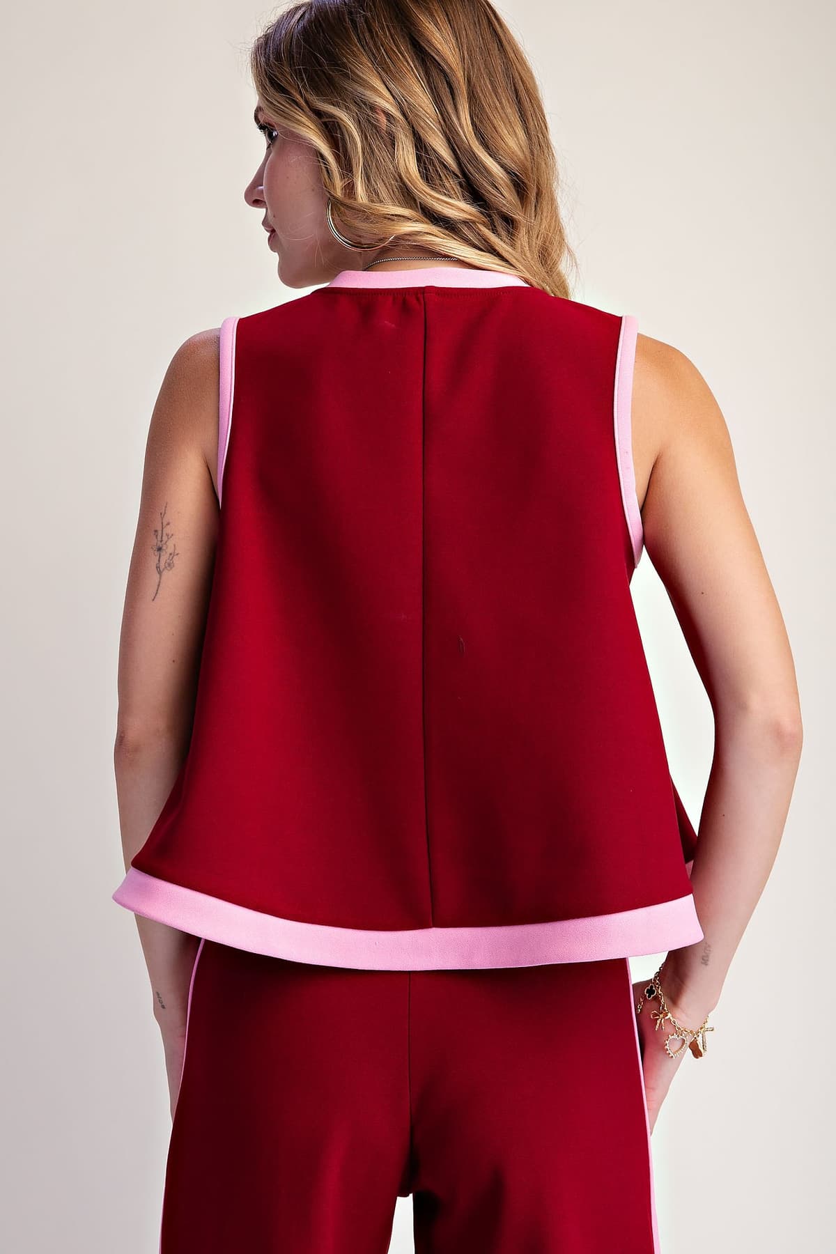 T8316 - BURGUNDY