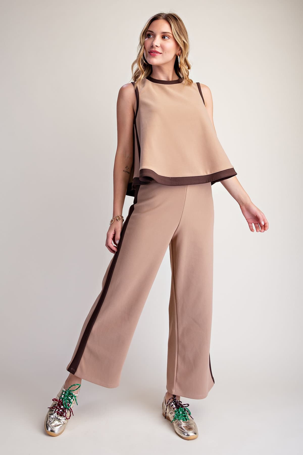 P8317 - TAUPE