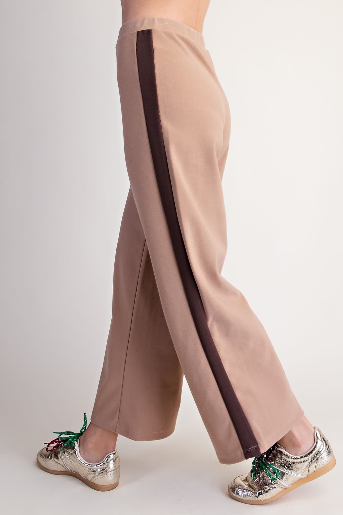 P8317 - TAUPE