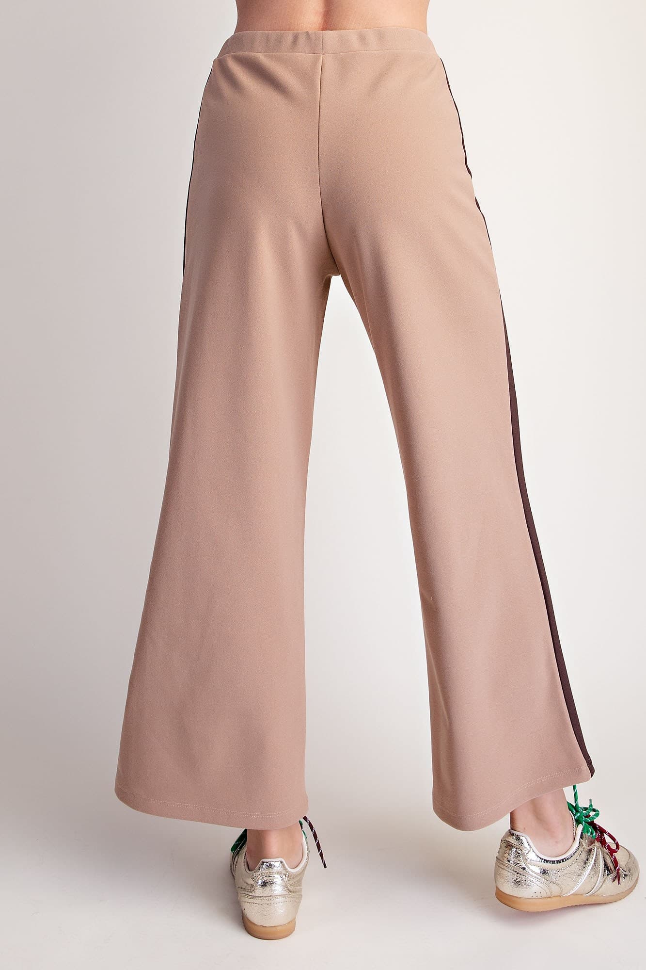 P8317 - TAUPE