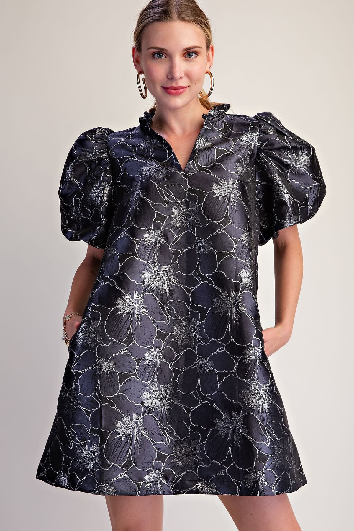D8286 - BLACK