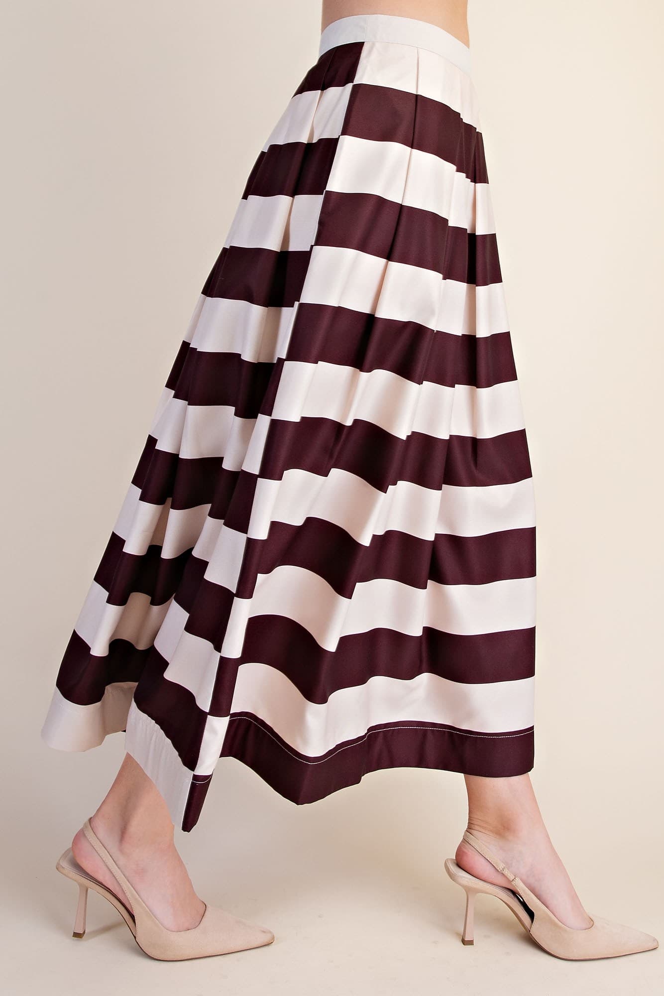 S8306 - BROWN
